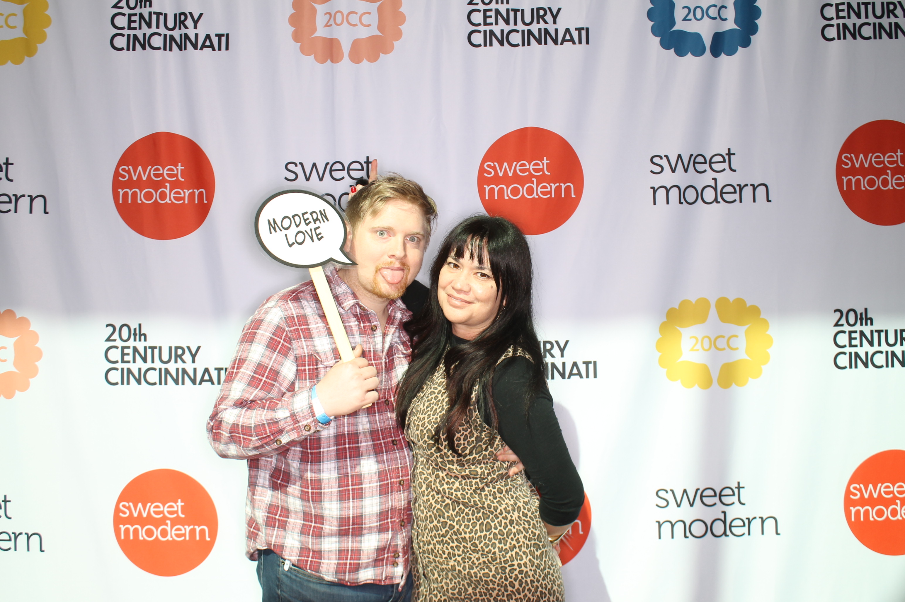 20th Century Cincinnati Saturday | View more photos from the event at gallery.photoboothcincy.com/u/PhotoBoothCincy/20th-Century-Cincinnati-Saturday