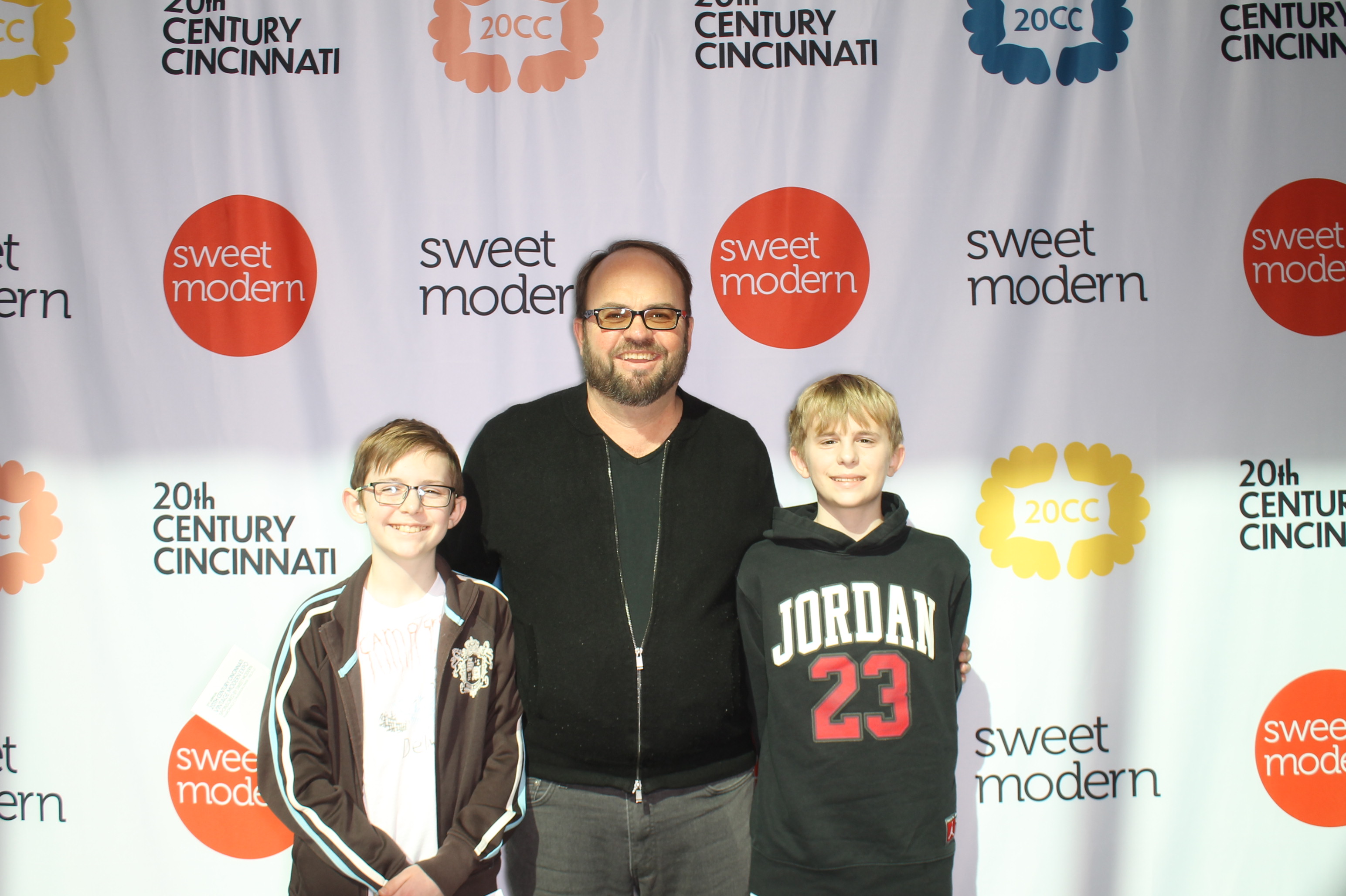 20th Century Cincinnati Saturday | View more photos from the event at gallery.photoboothcincy.com/u/PhotoBoothCincy/20th-Century-Cincinnati-Saturday