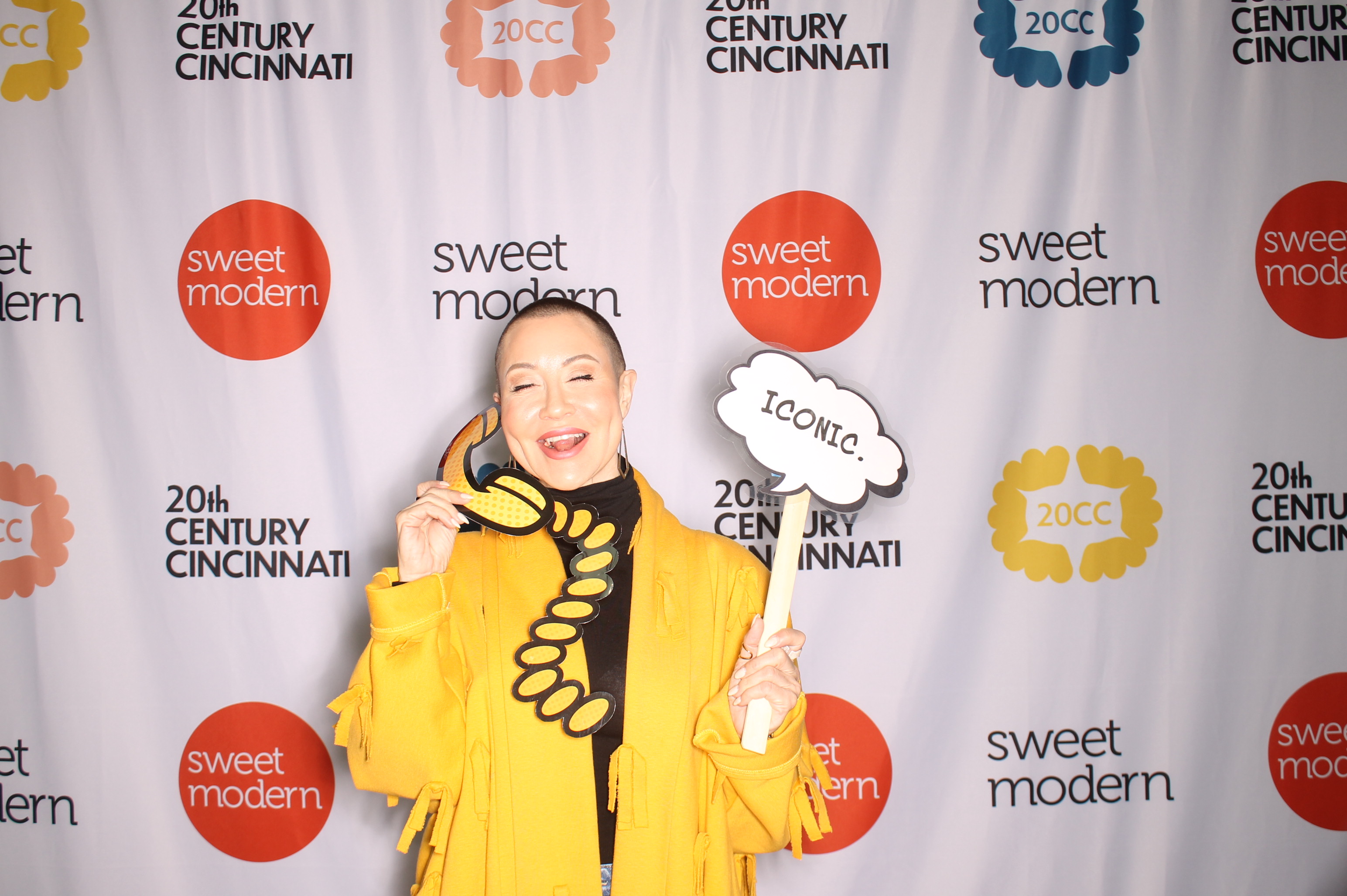 20th Century Cincinnati Saturday | View more photos from the event at gallery.photoboothcincy.com/u/PhotoBoothCincy/20th-Century-Cincinnati-Saturday