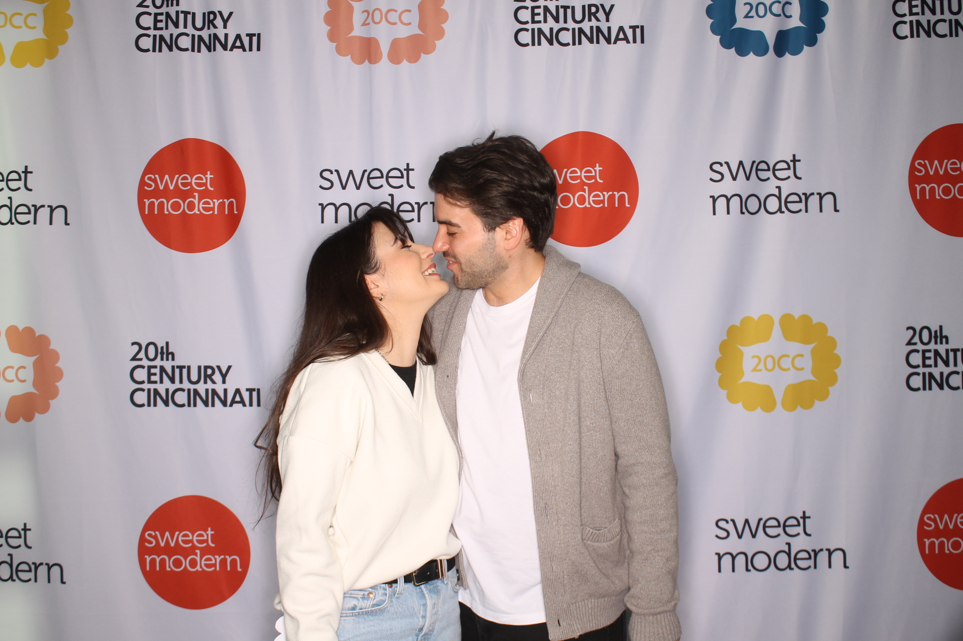 20th Century Cincinnati Saturday | View more photos from the event at gallery.photoboothcincy.com/u/PhotoBoothCincy/20th-Century-Cincinnati-Saturday
