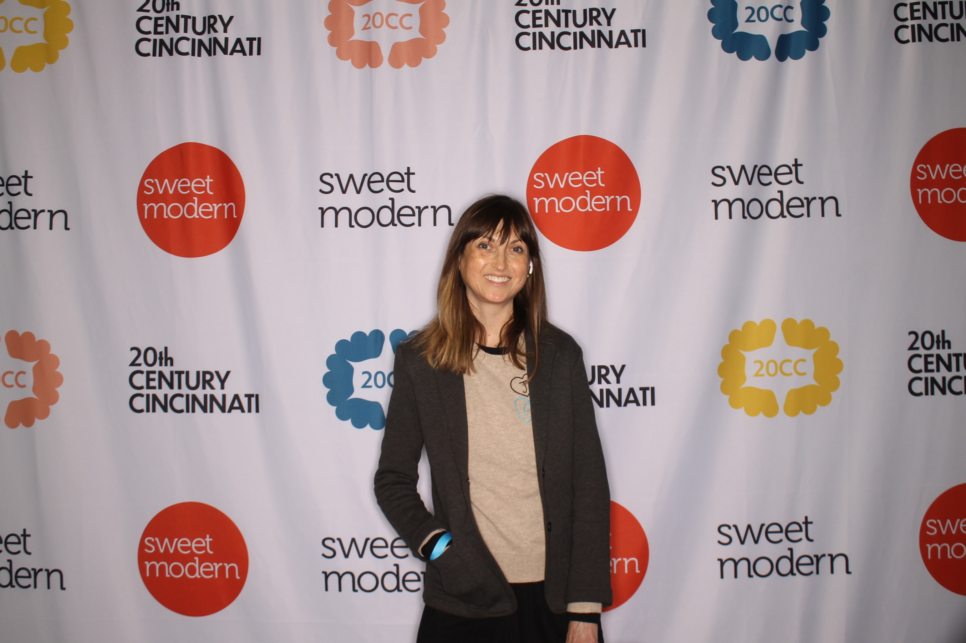 20th Century Cincinnati Saturday | View more photos from the event at gallery.photoboothcincy.com/u/PhotoBoothCincy/20th-Century-Cincinnati-Saturday