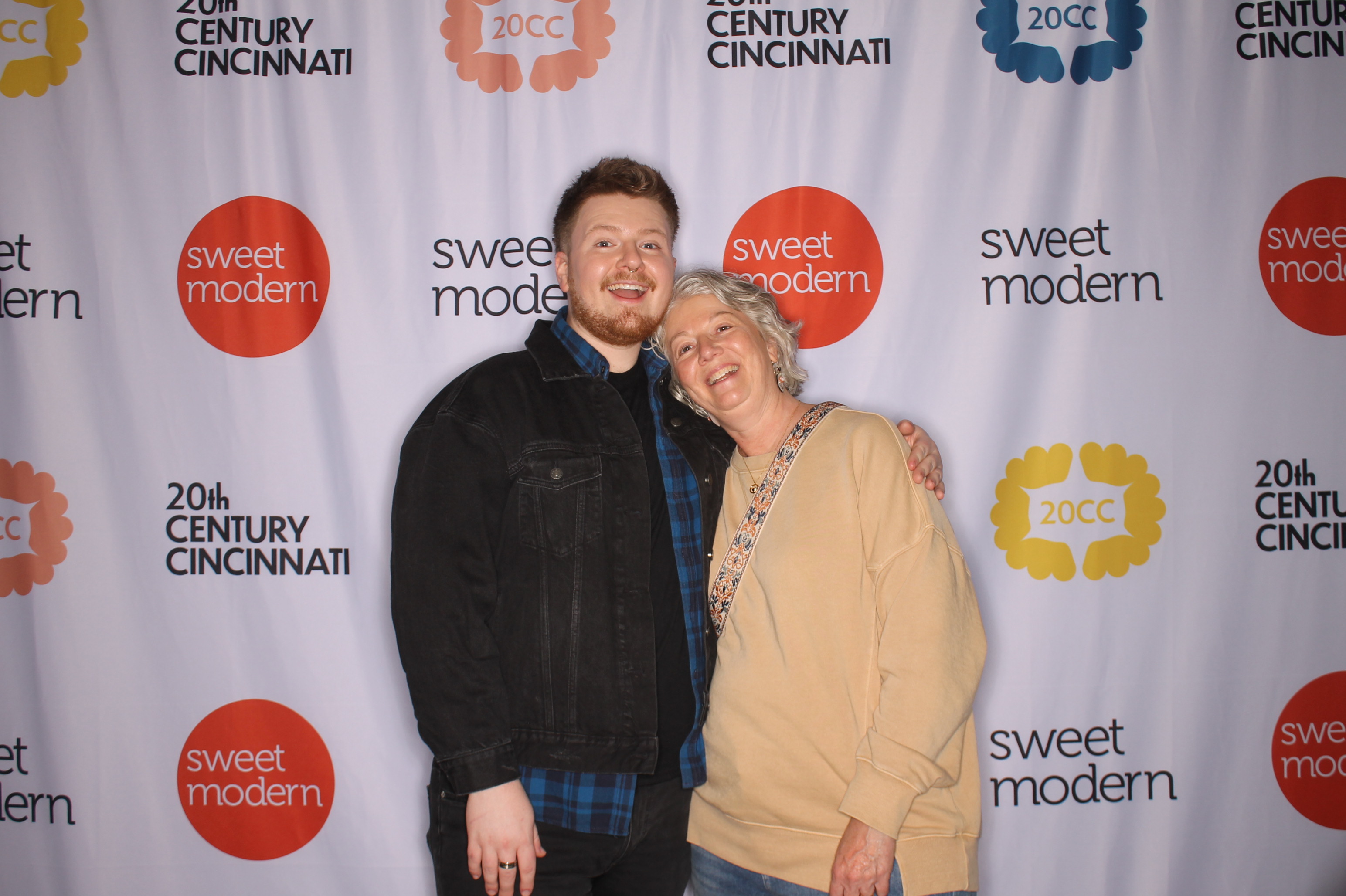 20th Century Cincinnati Saturday | View more photos from the event at gallery.photoboothcincy.com/u/PhotoBoothCincy/20th-Century-Cincinnati-Saturday