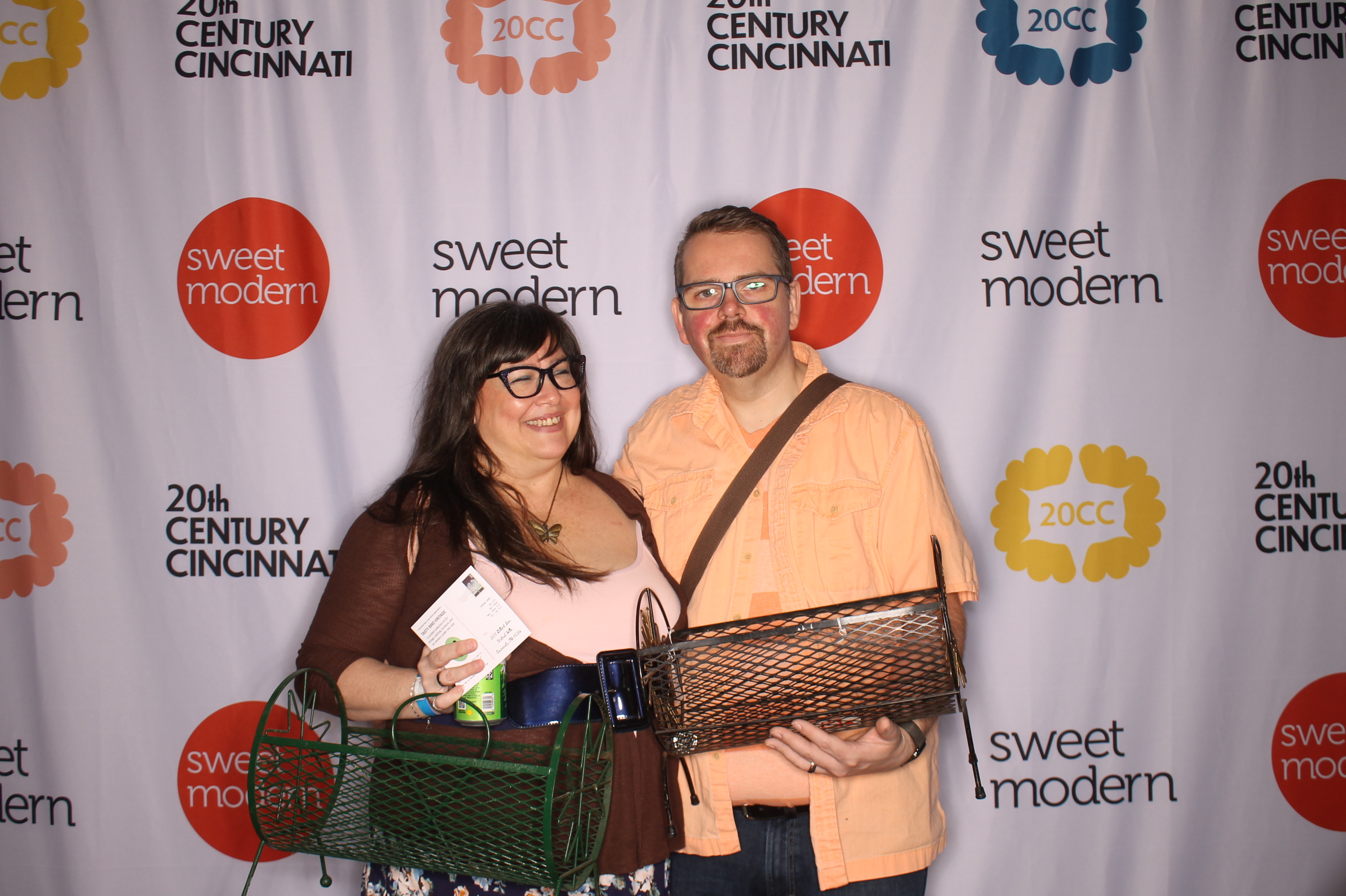 20th Century Cincinnati Saturday | View more photos from the event at gallery.photoboothcincy.com/u/PhotoBoothCincy/20th-Century-Cincinnati-Saturday