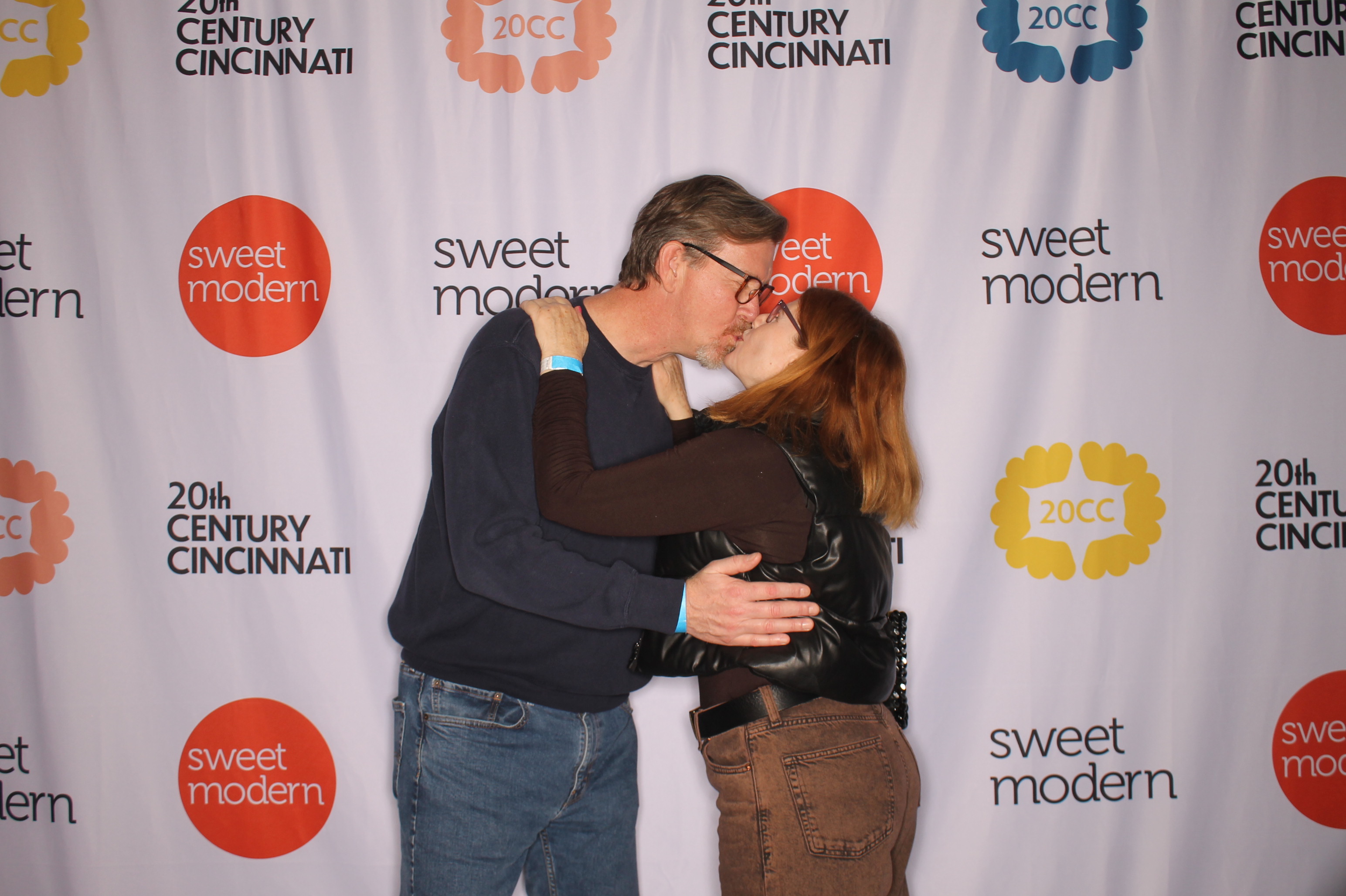 20th Century Cincinnati Saturday | View more photos from the event at gallery.photoboothcincy.com/u/PhotoBoothCincy/20th-Century-Cincinnati-Saturday