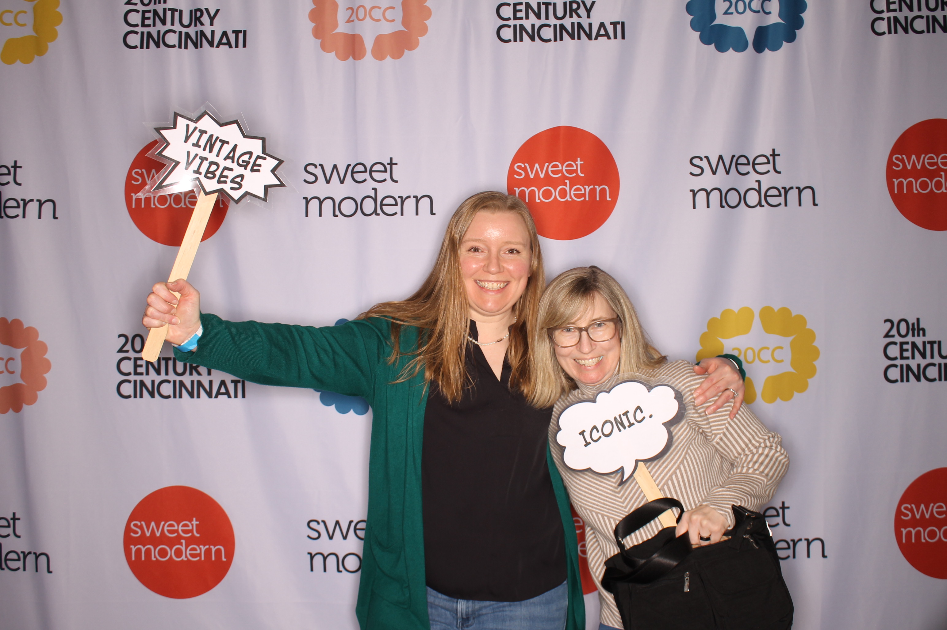 20th Century Cincinnati Saturday | View more photos from the event at gallery.photoboothcincy.com/u/PhotoBoothCincy/20th-Century-Cincinnati-Saturday