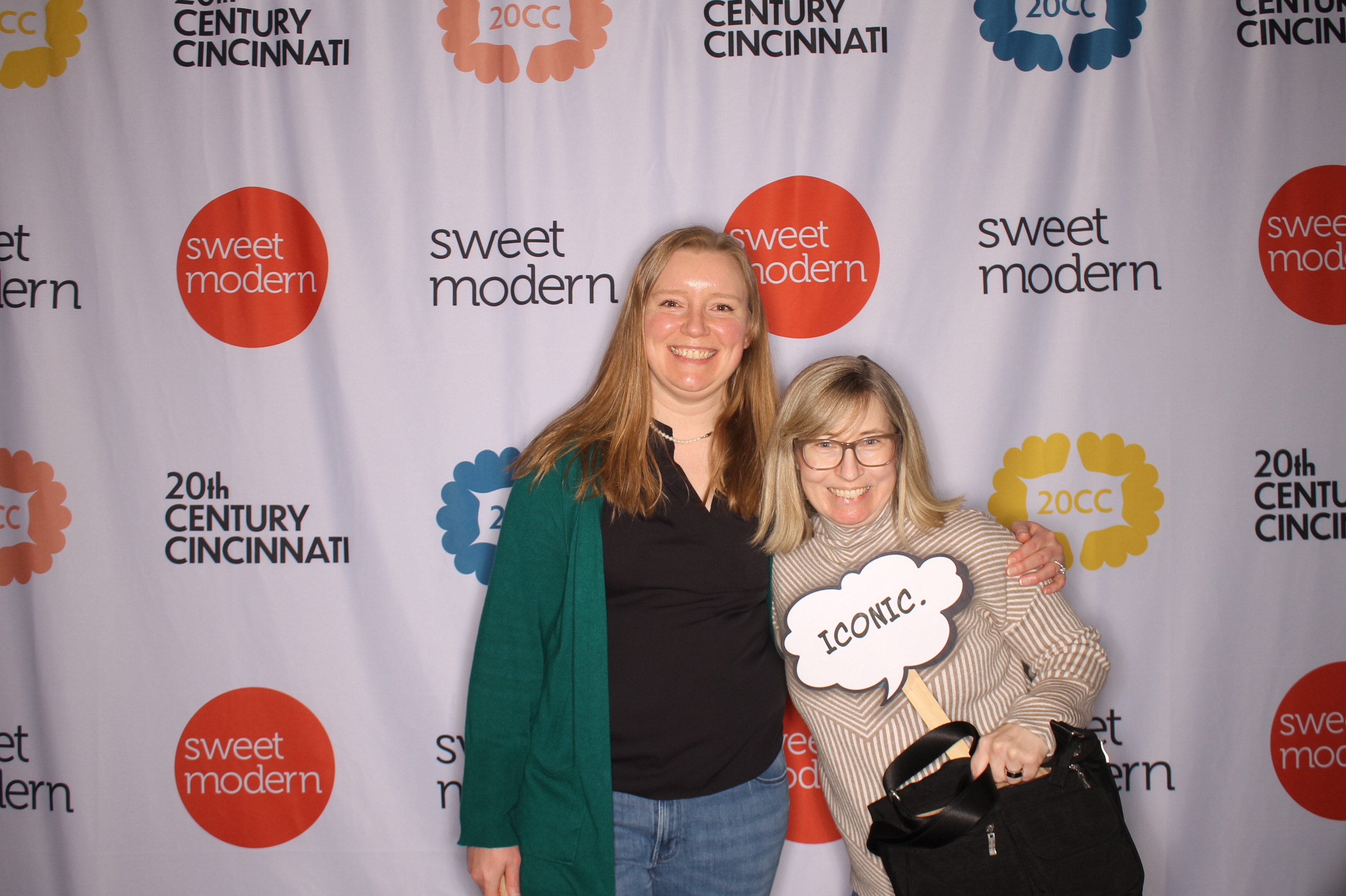 20th Century Cincinnati Saturday | View more photos from the event at gallery.photoboothcincy.com/u/PhotoBoothCincy/20th-Century-Cincinnati-Saturday