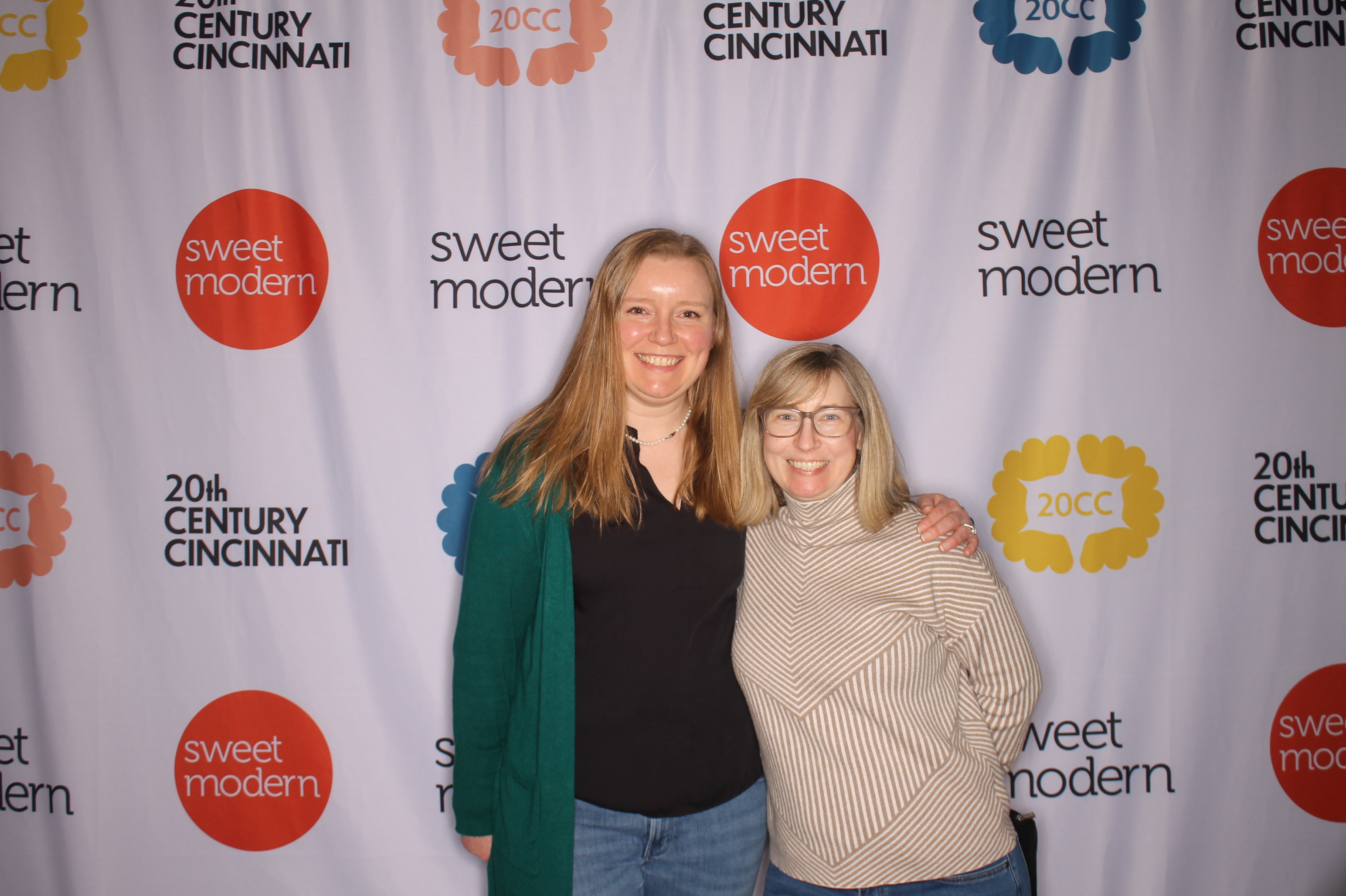 20th Century Cincinnati Saturday | View more photos from the event at gallery.photoboothcincy.com/u/PhotoBoothCincy/20th-Century-Cincinnati-Saturday