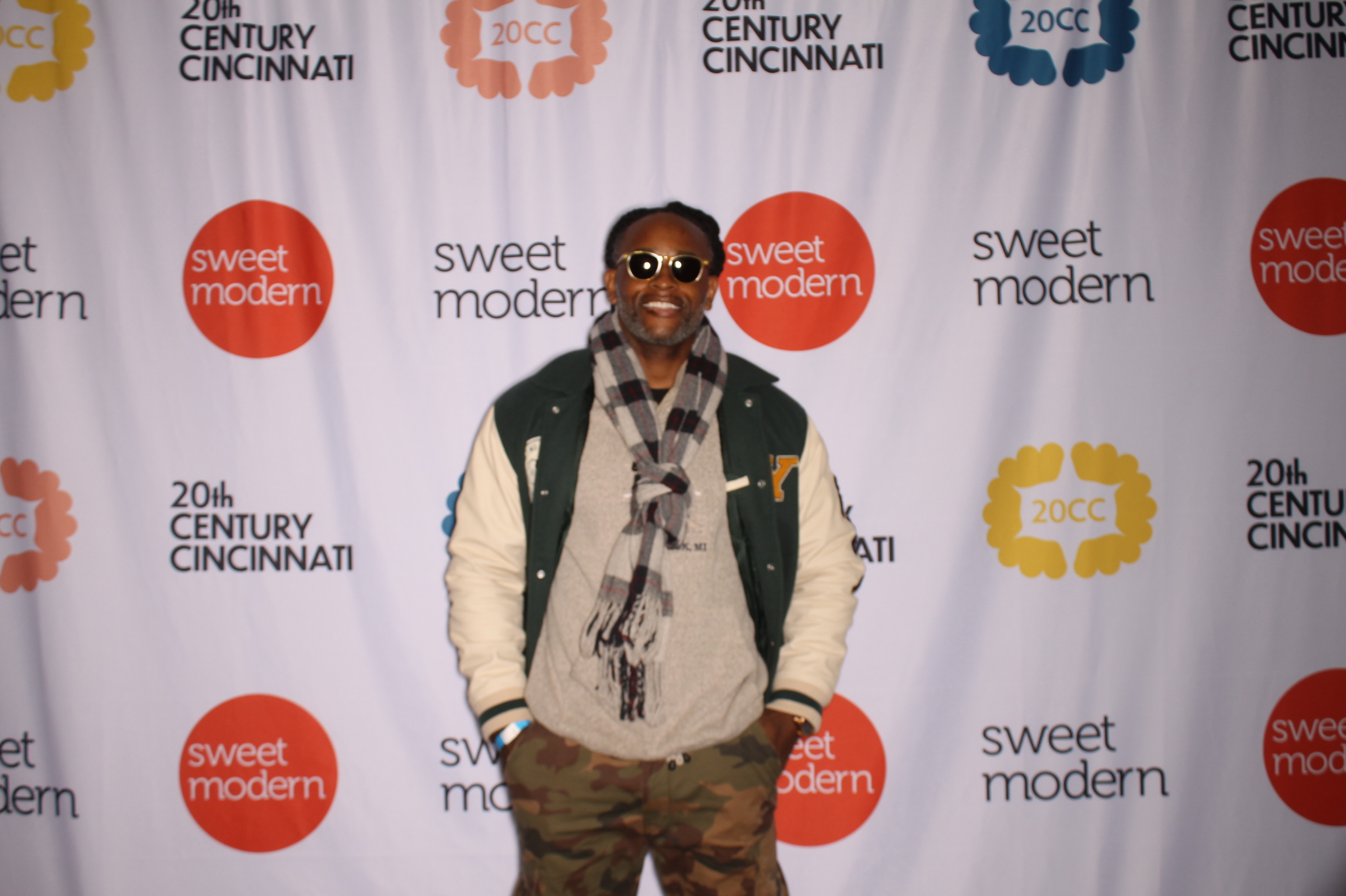20th Century Cincinnati Sunday | View more photos from the event at gallery.photoboothcincy.com/u/PhotoBoothCincy/20th-Century-Cincinnati-Sunday