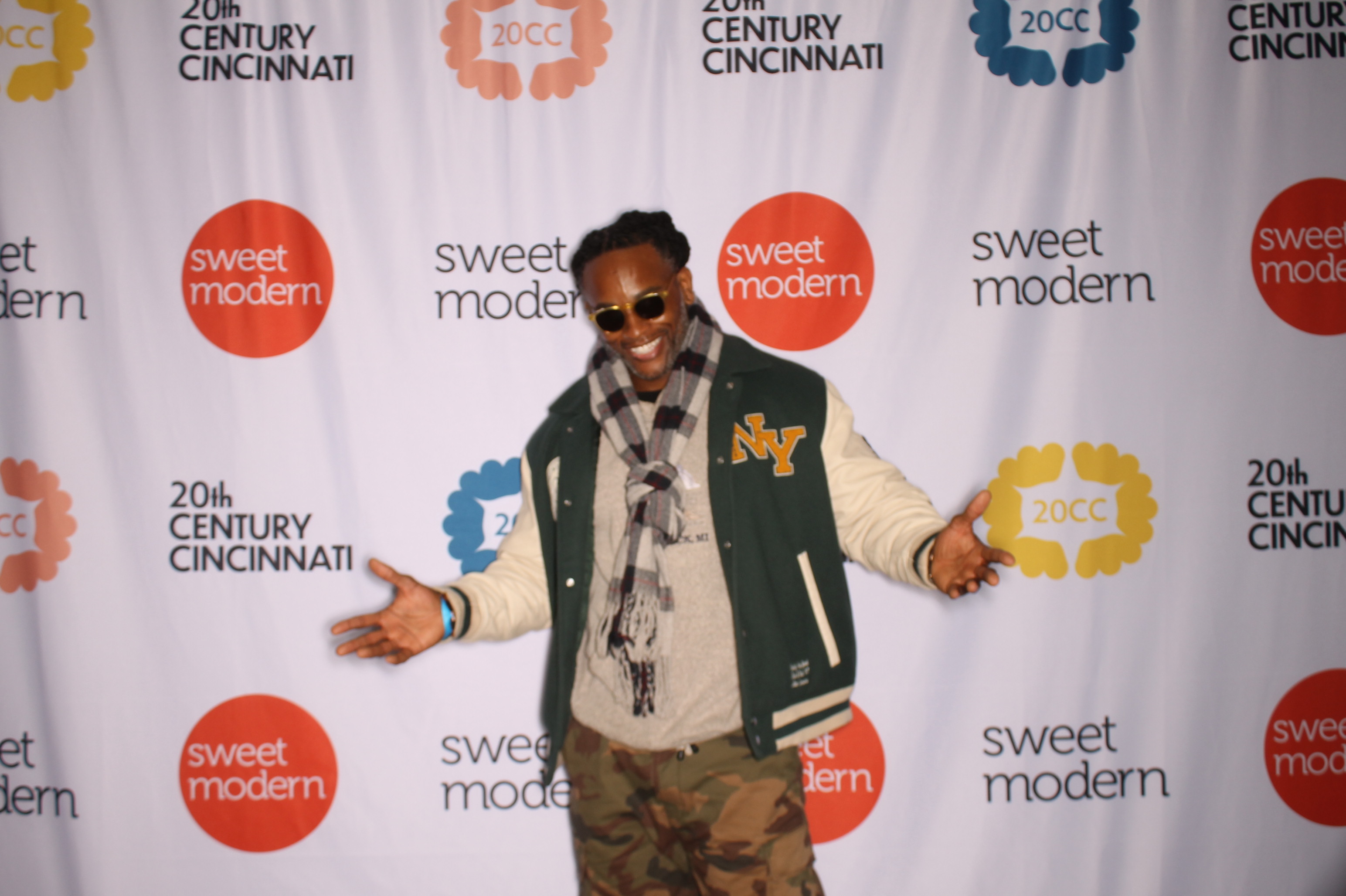 20th Century Cincinnati Sunday | View more photos from the event at gallery.photoboothcincy.com/u/PhotoBoothCincy/20th-Century-Cincinnati-Sunday