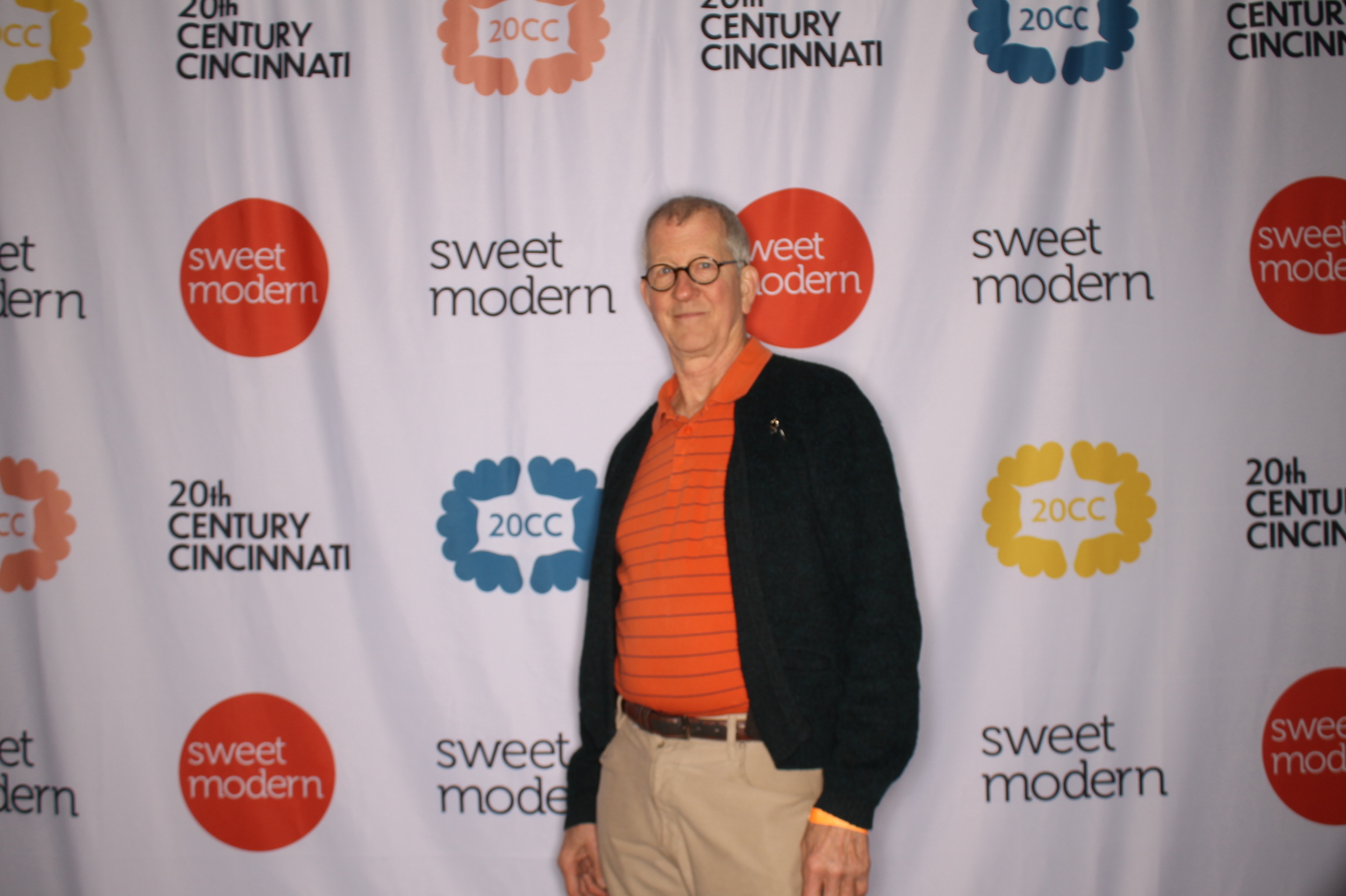 20th Century Cincinnati Sunday | View more photos from the event at gallery.photoboothcincy.com/u/PhotoBoothCincy/20th-Century-Cincinnati-Sunday