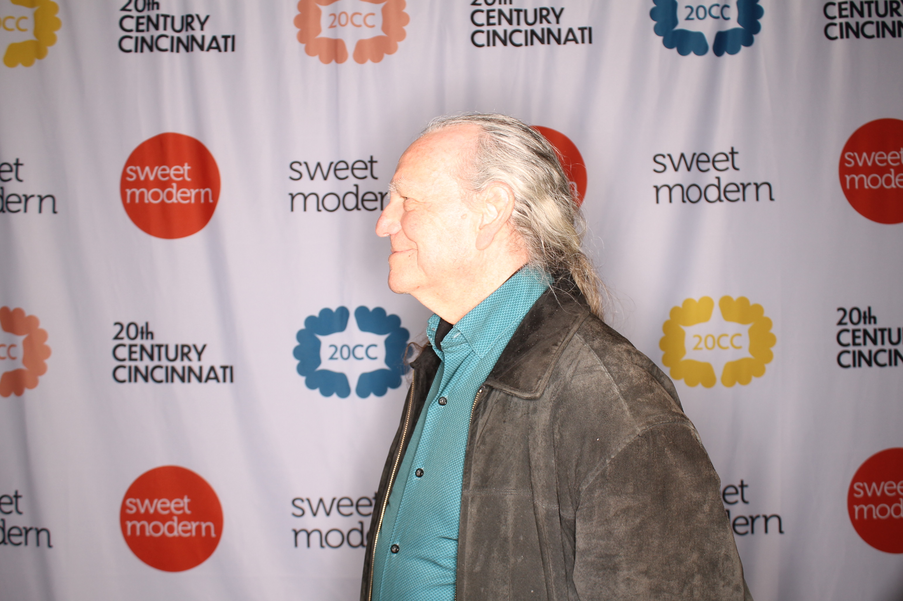 20th Century Cincinnati Sunday | View more photos from the event at gallery.photoboothcincy.com/u/PhotoBoothCincy/20th-Century-Cincinnati-Sunday
