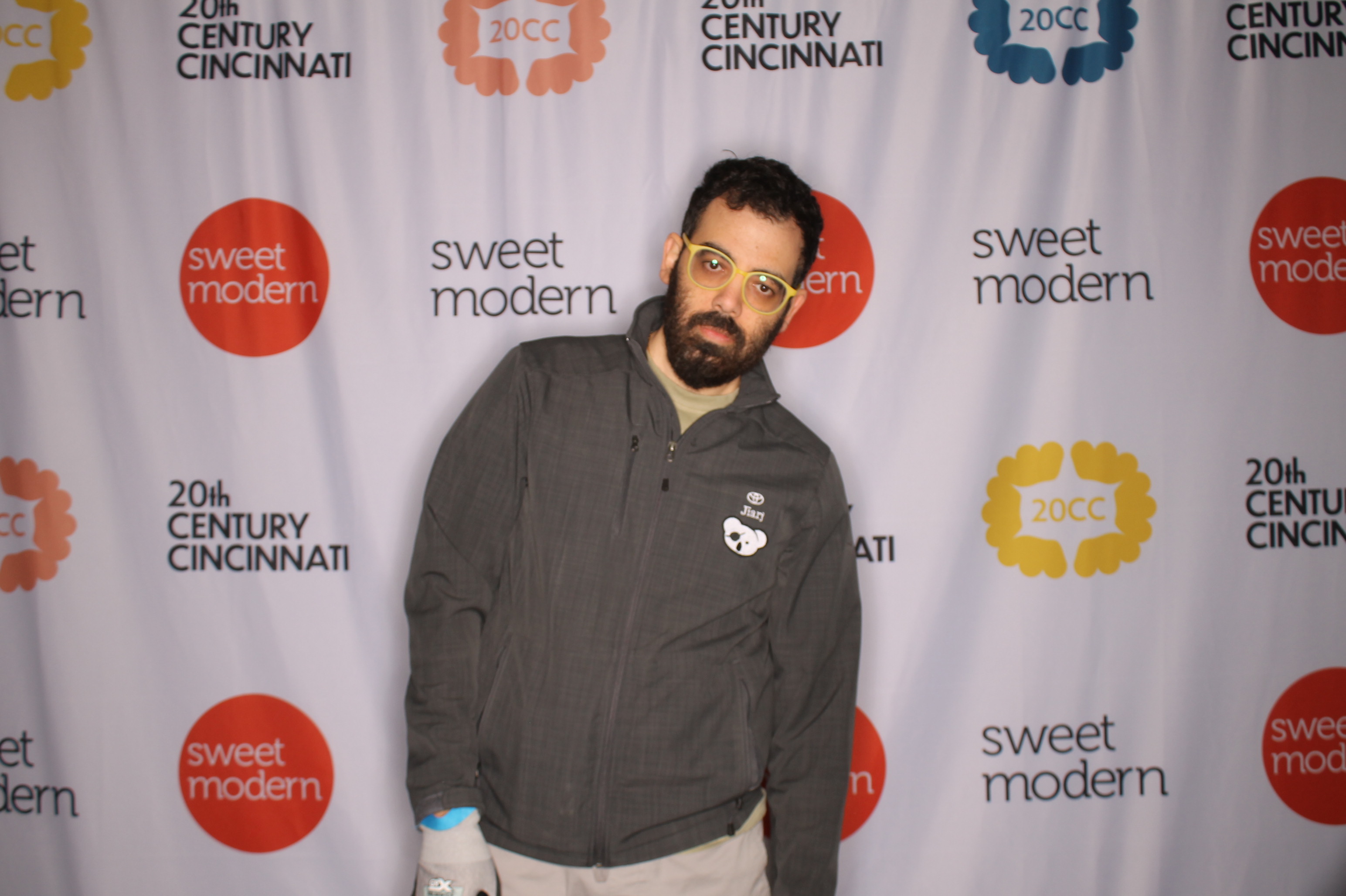 20th Century Cincinnati Sunday | View more photos from the event at gallery.photoboothcincy.com/u/PhotoBoothCincy/20th-Century-Cincinnati-Sunday