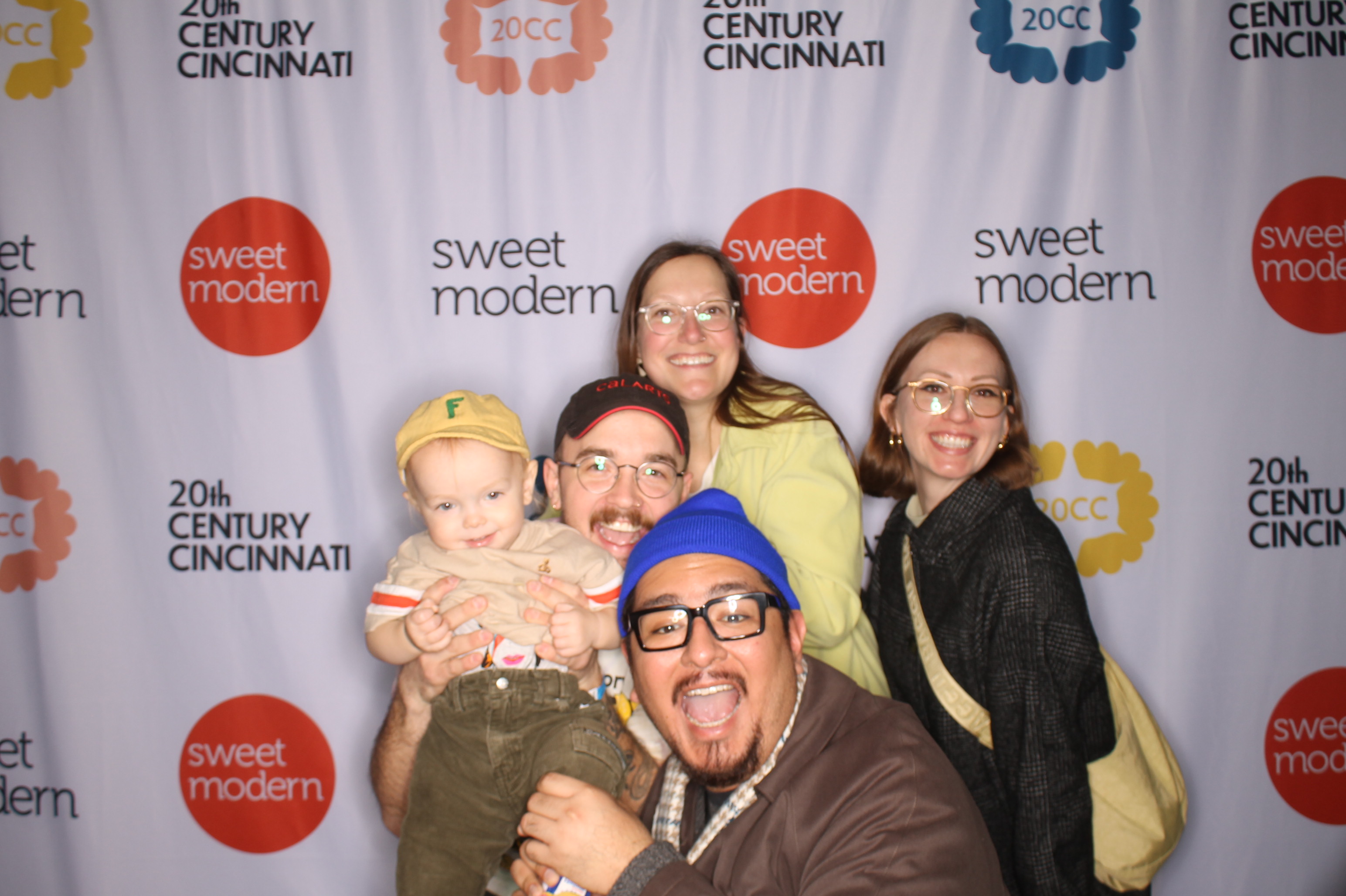 20th Century Cincinnati Sunday | View more photos from the event at gallery.photoboothcincy.com/u/PhotoBoothCincy/20th-Century-Cincinnati-Sunday