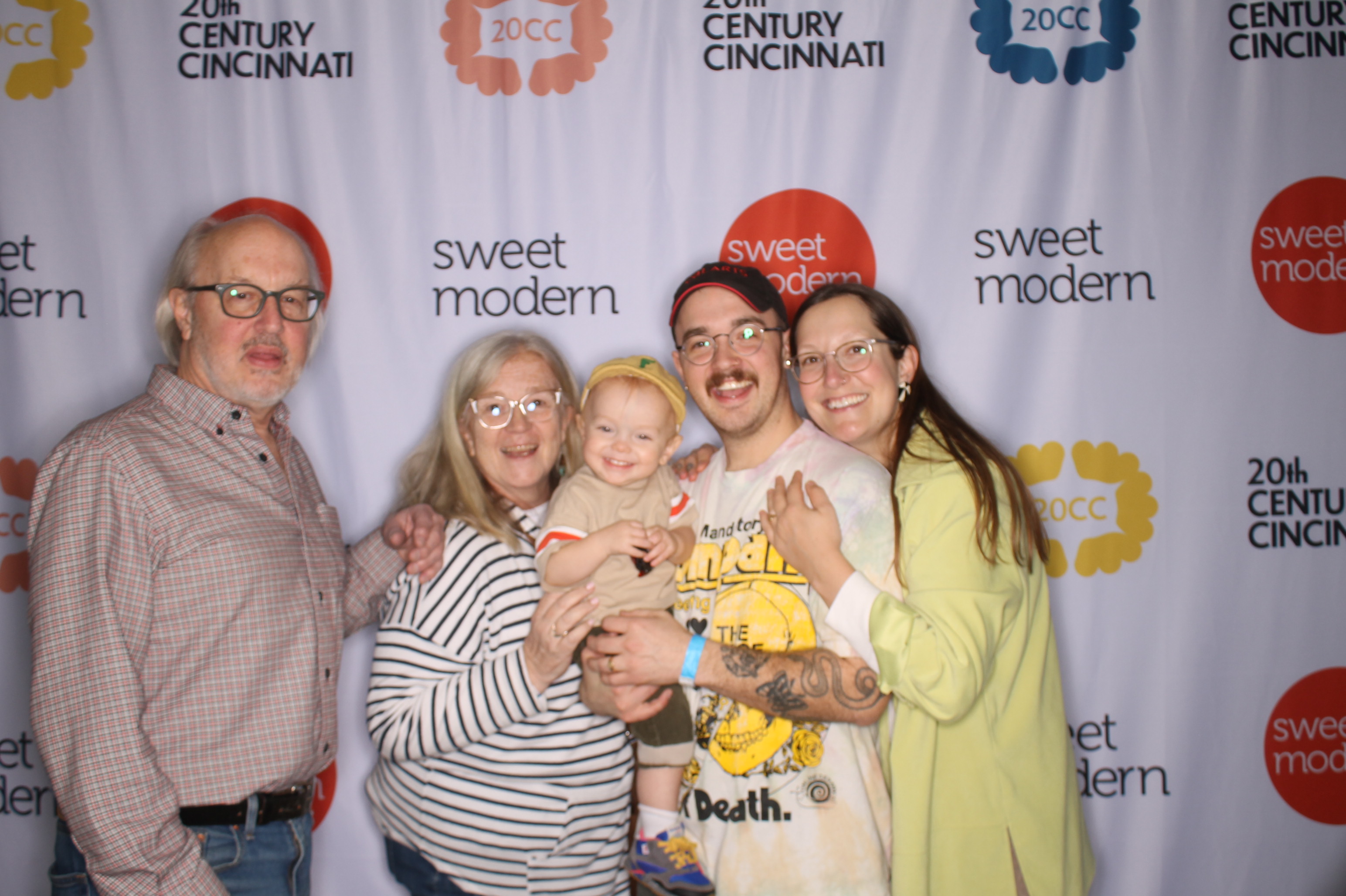 20th Century Cincinnati Sunday | View more photos from the event at gallery.photoboothcincy.com/u/PhotoBoothCincy/20th-Century-Cincinnati-Sunday