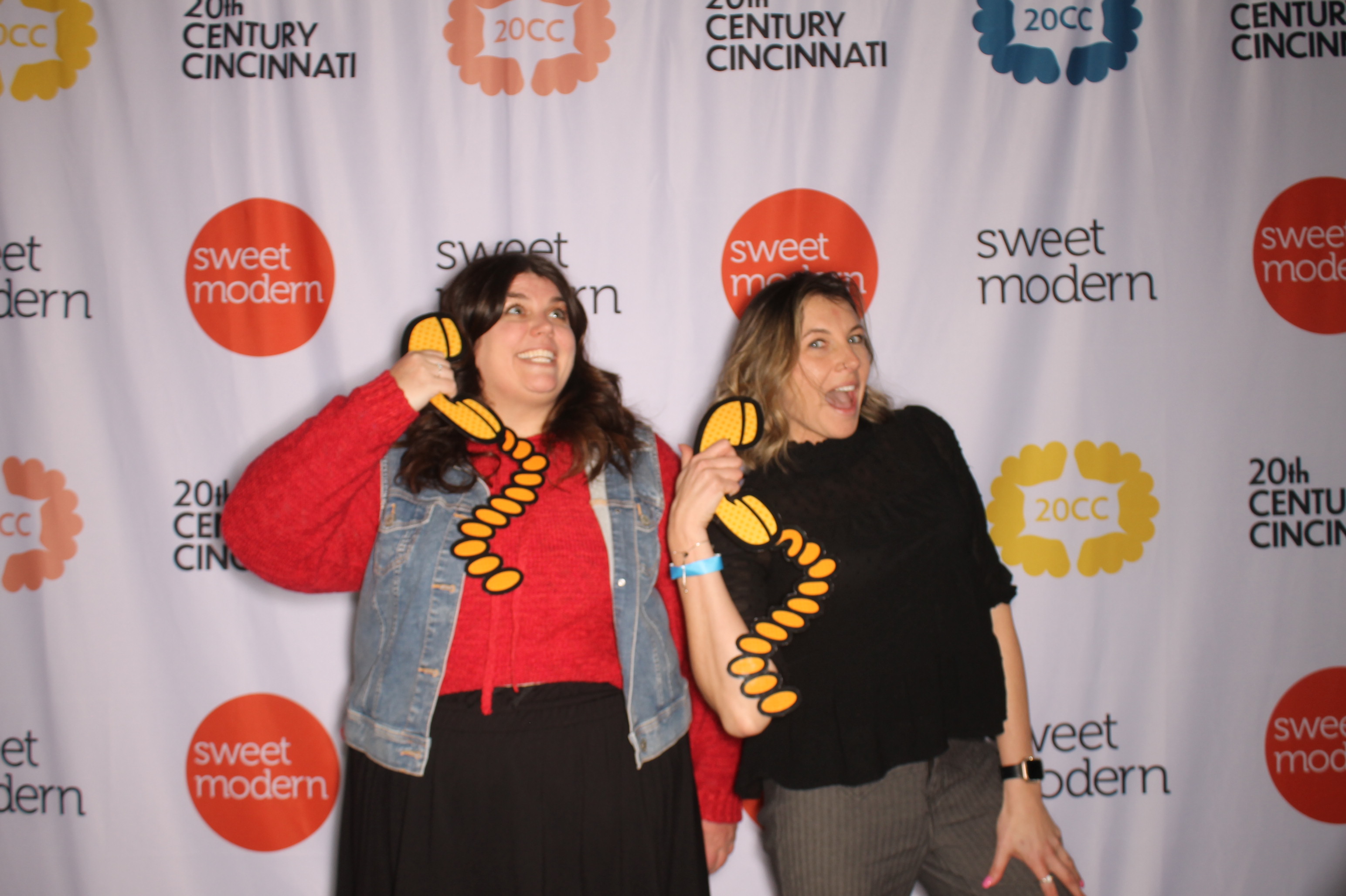 20th Century Cincinnati Sunday | View more photos from the event at gallery.photoboothcincy.com/u/PhotoBoothCincy/20th-Century-Cincinnati-Sunday
