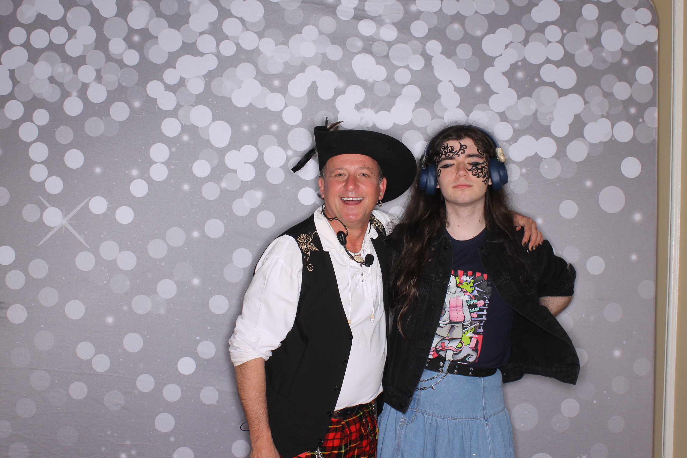 2nd Annual Oxford Pride  | View more photos from the event at gallery.photoboothcincy.com/u/PhotoBoothCincy/2nd-Annual-Oxford-Pride