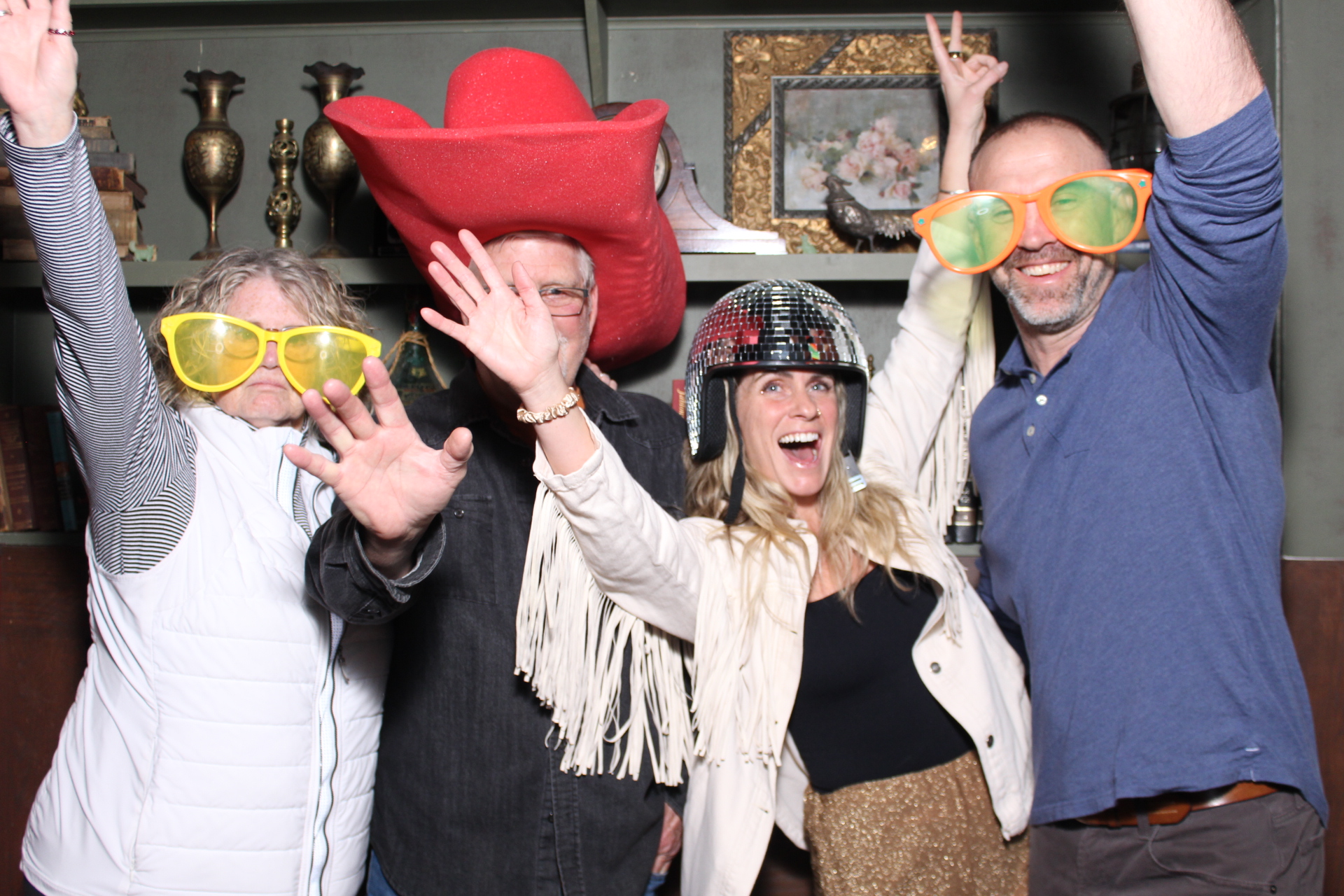 501 + Industry Salon Holiday Party | View more photos from the event at gallery.photoboothcincy.com/u/PhotoBoothCincy/501-Industry-Salon-Holiday-Party
