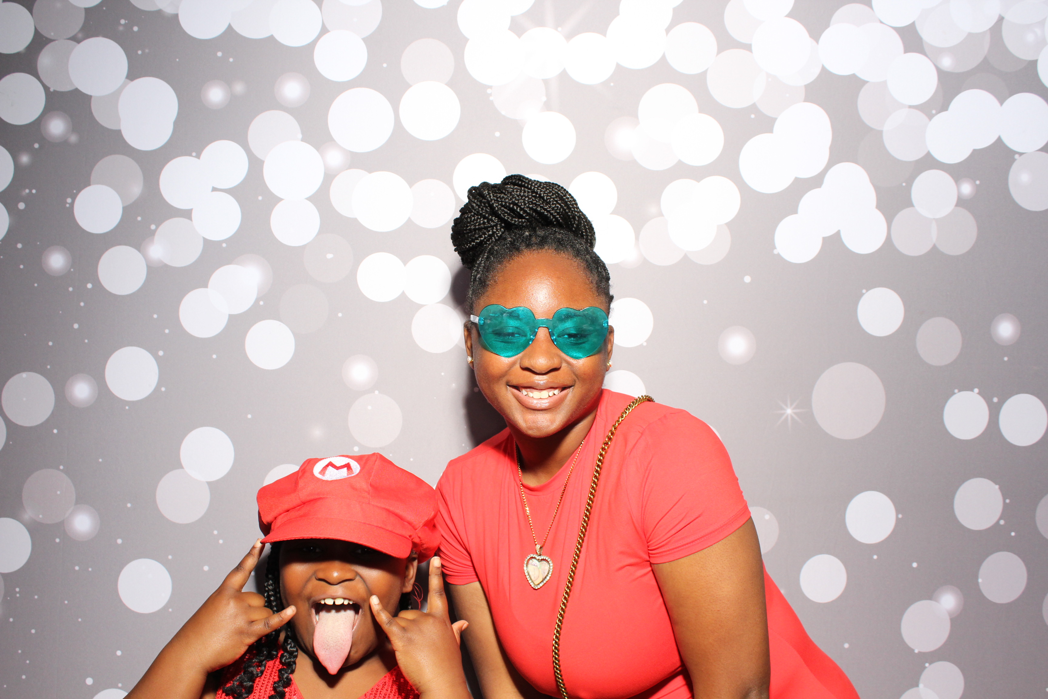 6th District Prom | View more photos from the event at gallery.photoboothcincy.com/u/PhotoBoothCincy/6th-District-Prom-0