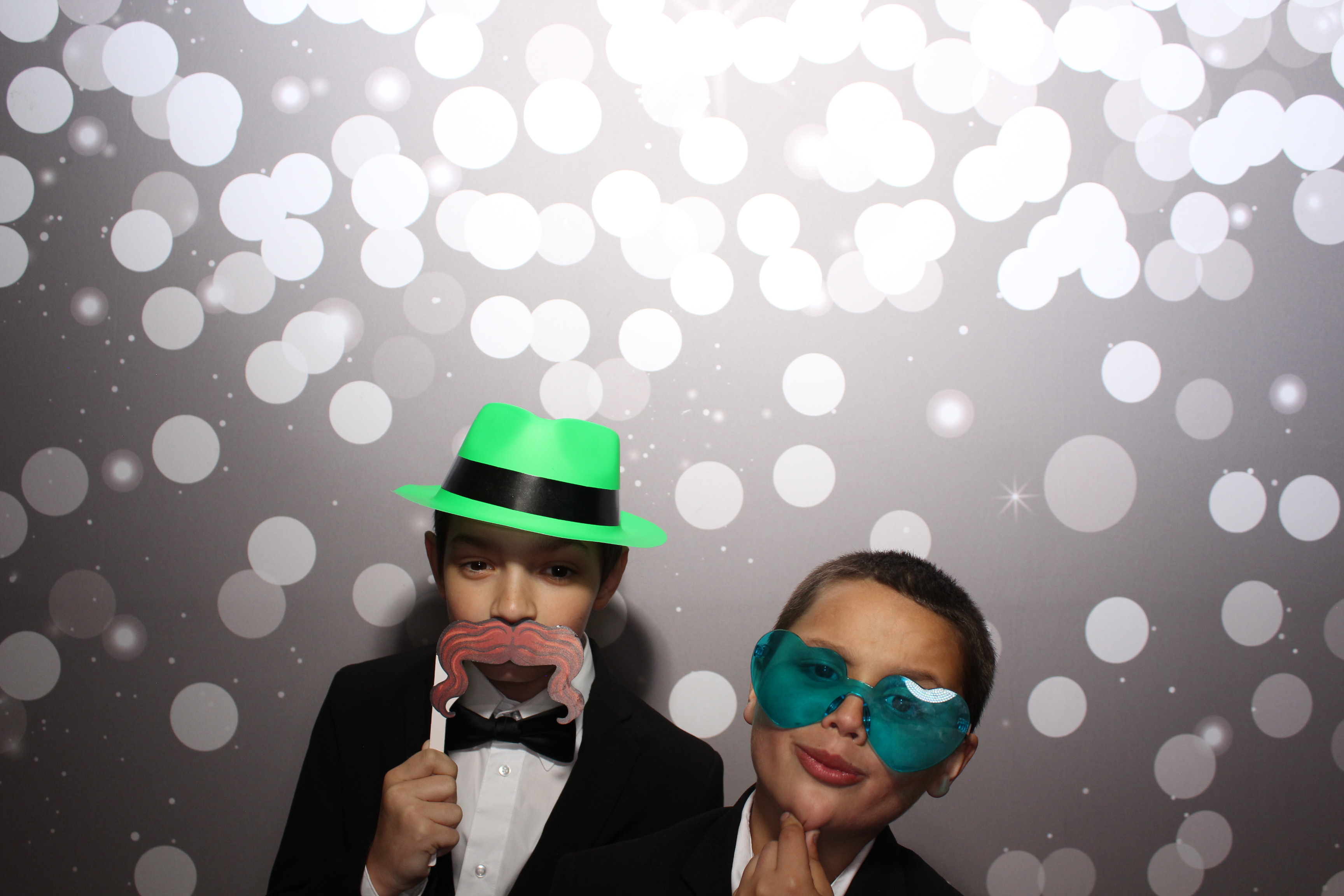 6th District Prom | View more photos from the event at gallery.photoboothcincy.com/u/PhotoBoothCincy/6th-District-Prom-0