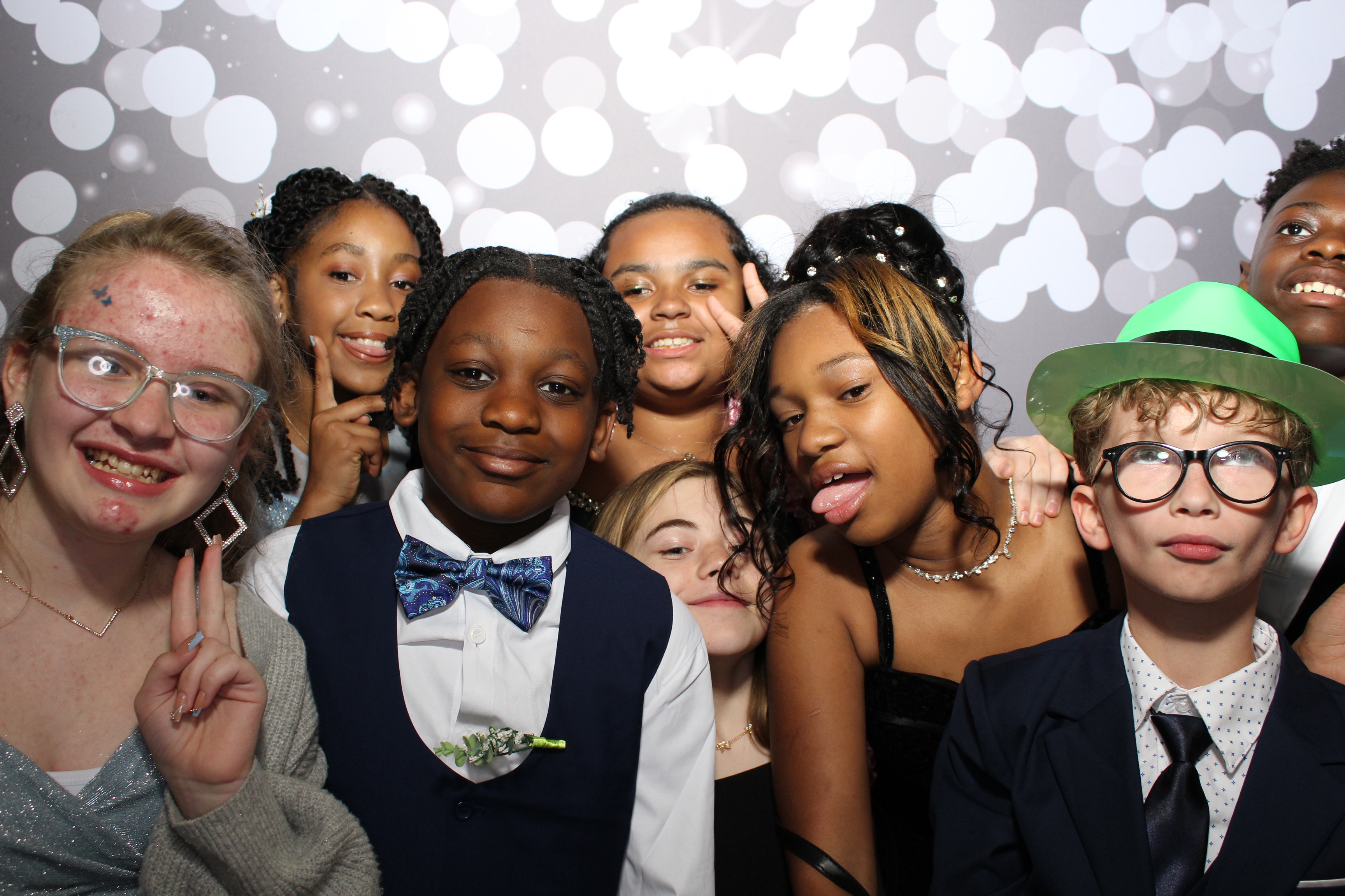 6th District Prom | View more photos from the event at gallery.photoboothcincy.com/u/PhotoBoothCincy/6th-District-Prom-0