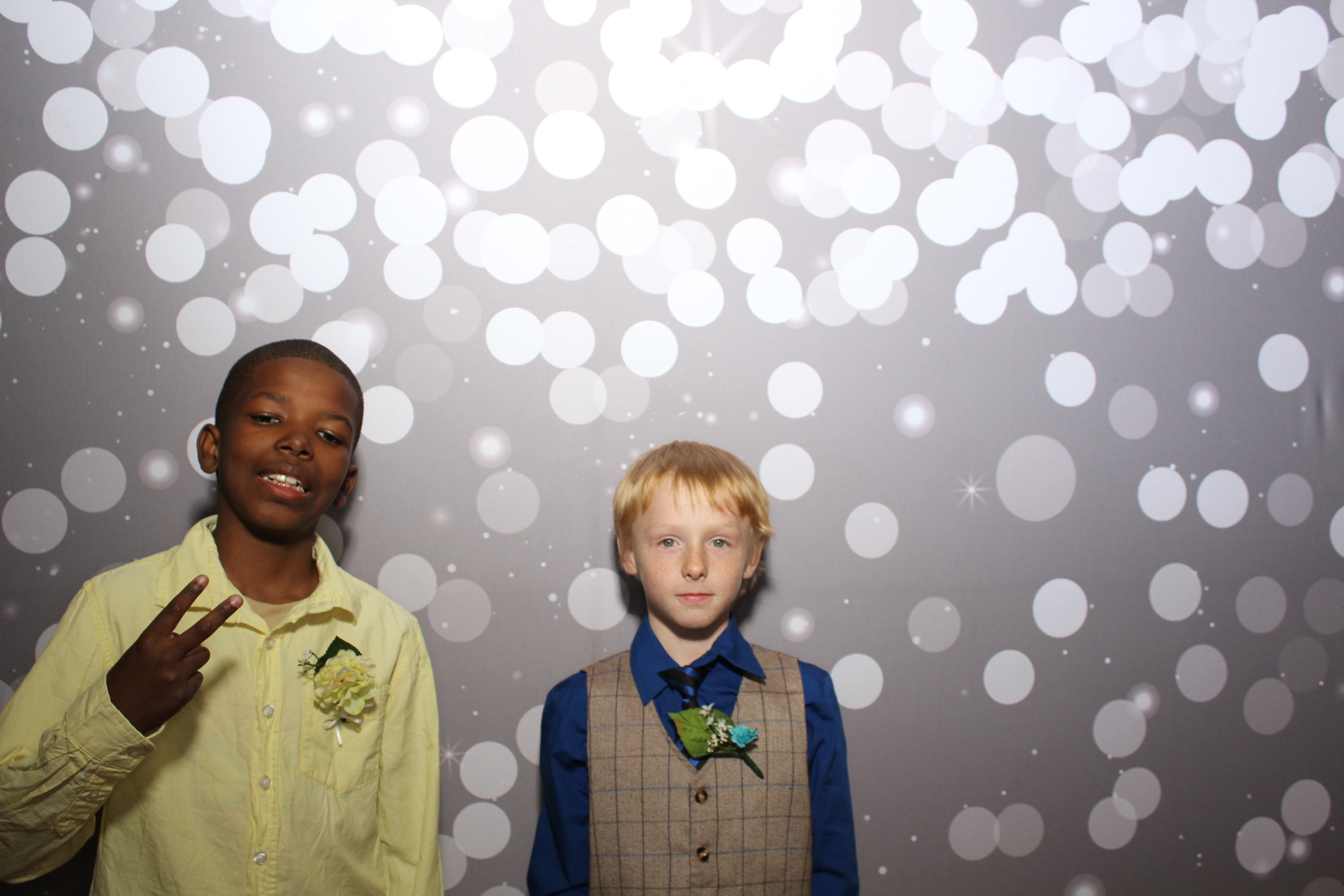 6th District Prom | View more photos from the event at gallery.photoboothcincy.com/u/PhotoBoothCincy/6th-District-Prom-0