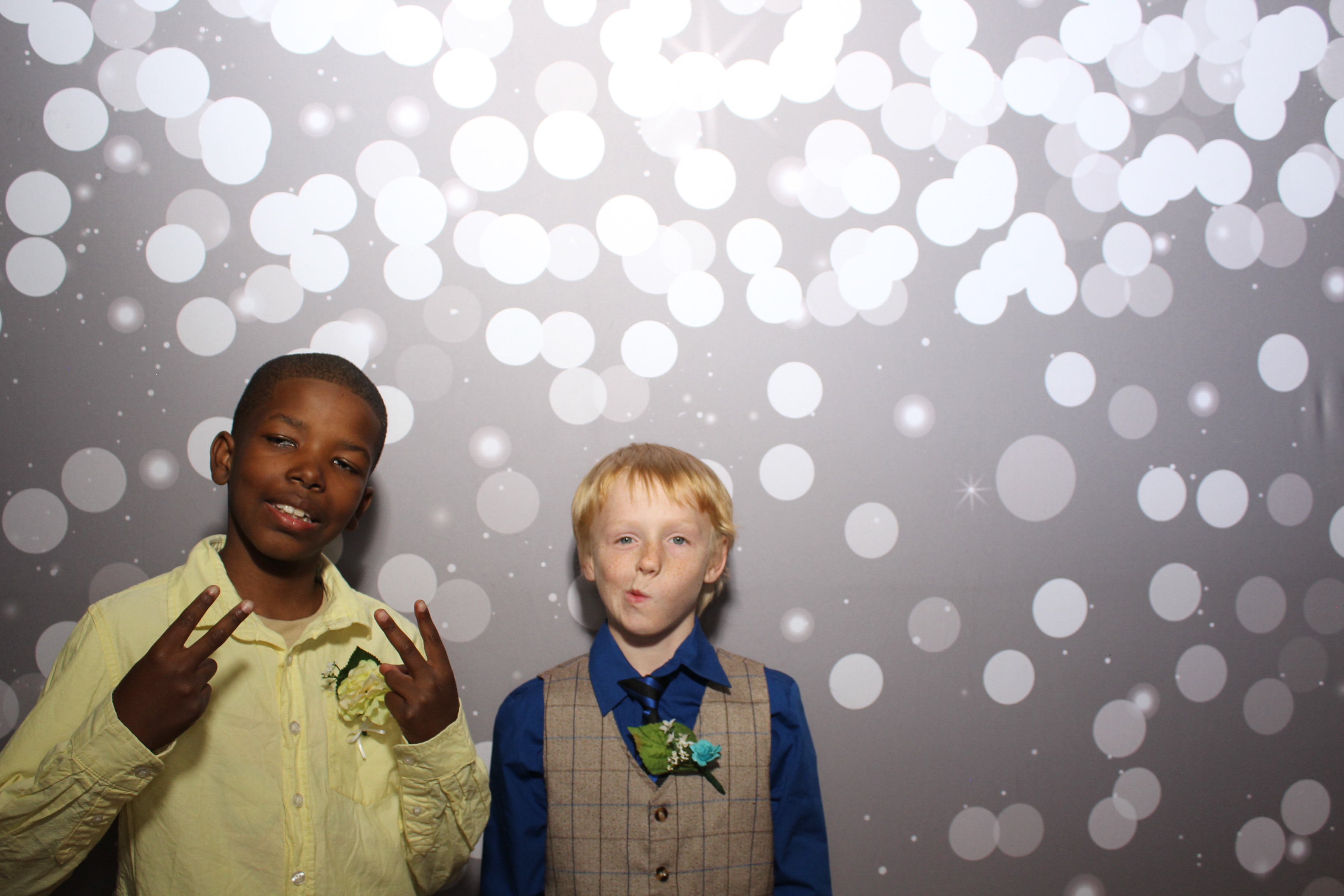 6th District Prom | View more photos from the event at gallery.photoboothcincy.com/u/PhotoBoothCincy/6th-District-Prom-0