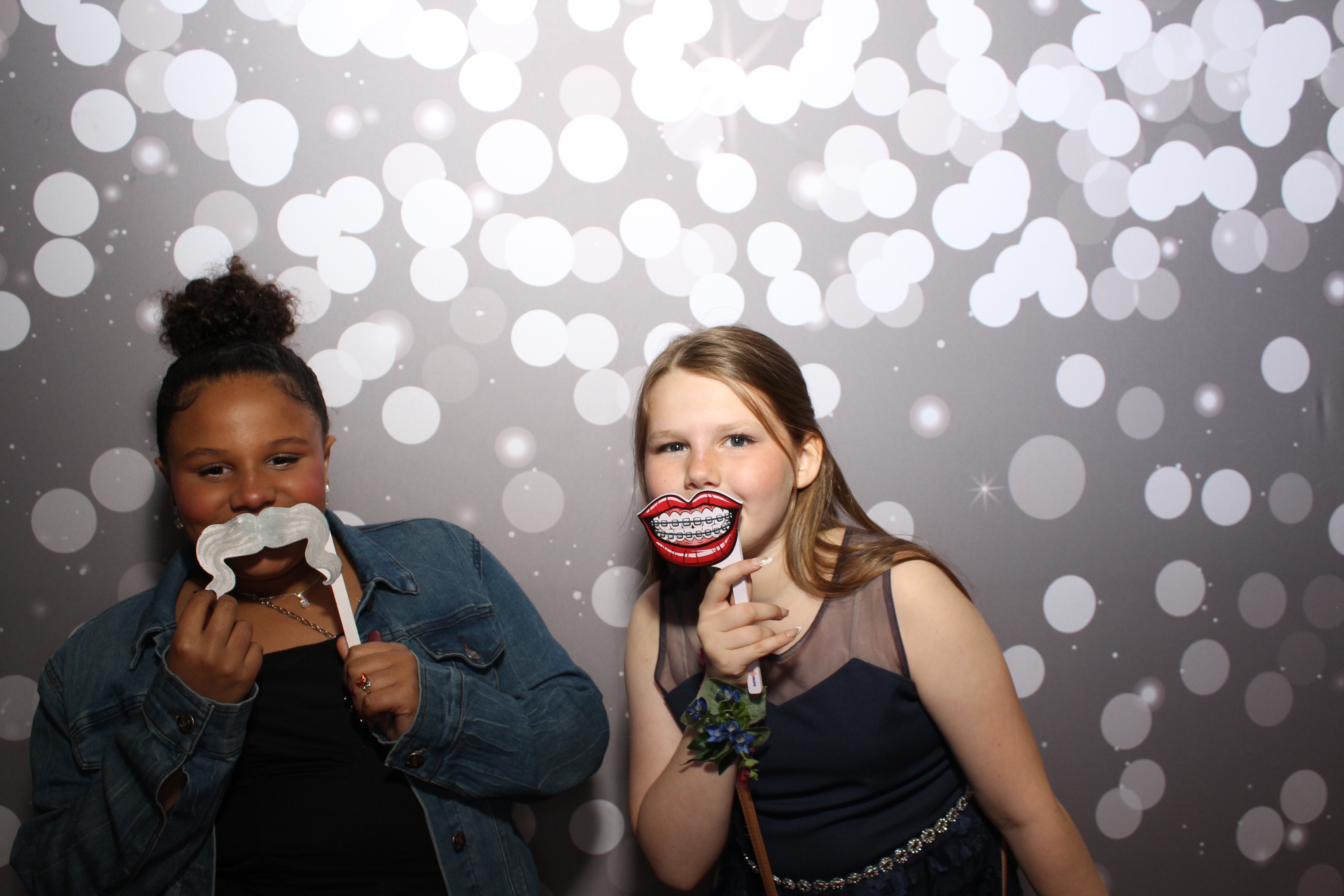 6th District Prom | View more photos from the event at gallery.photoboothcincy.com/u/PhotoBoothCincy/6th-District-Prom-0