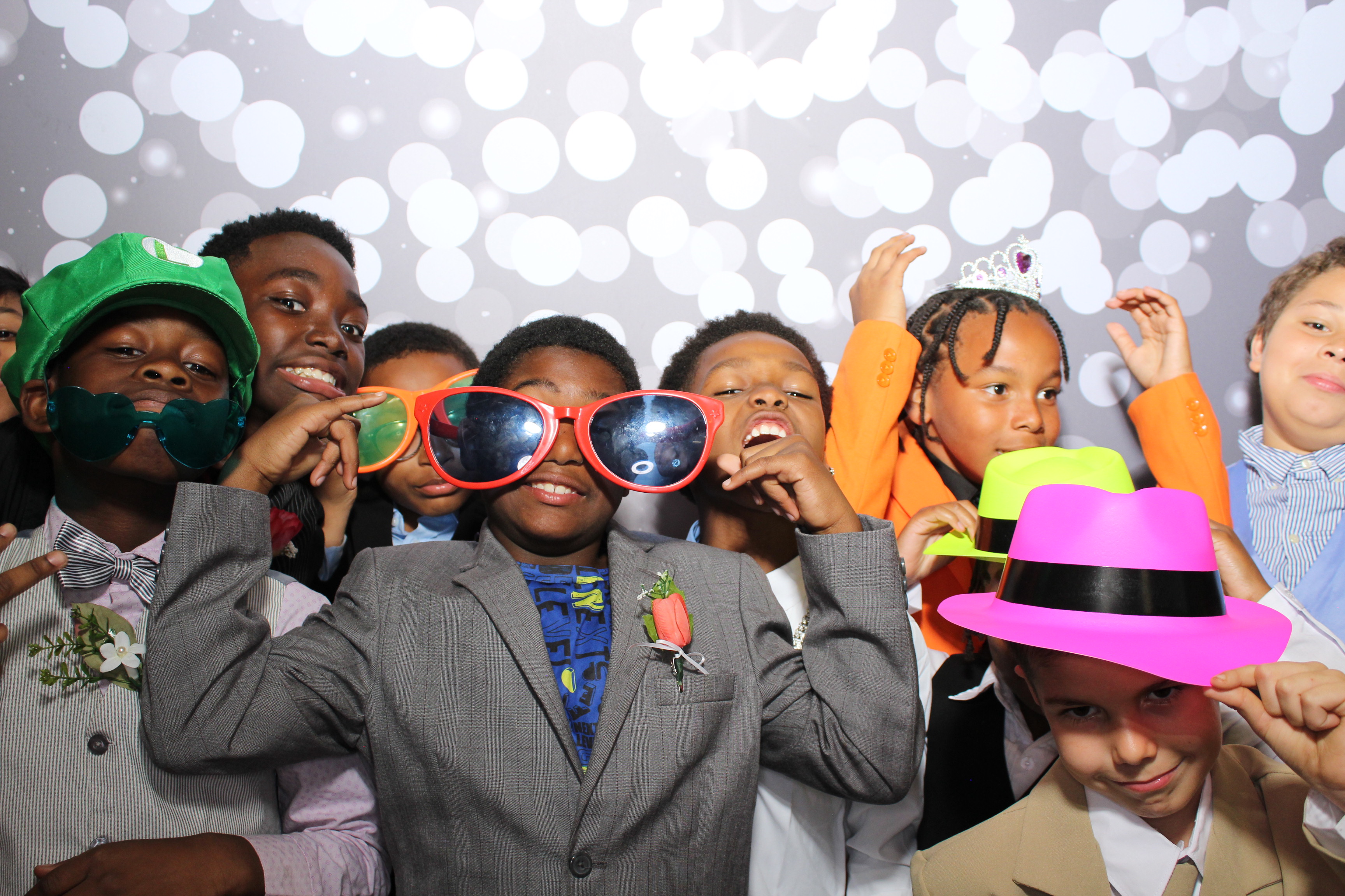 6th District Prom | View more photos from the event at gallery.photoboothcincy.com/u/PhotoBoothCincy/6th-District-Prom-0
