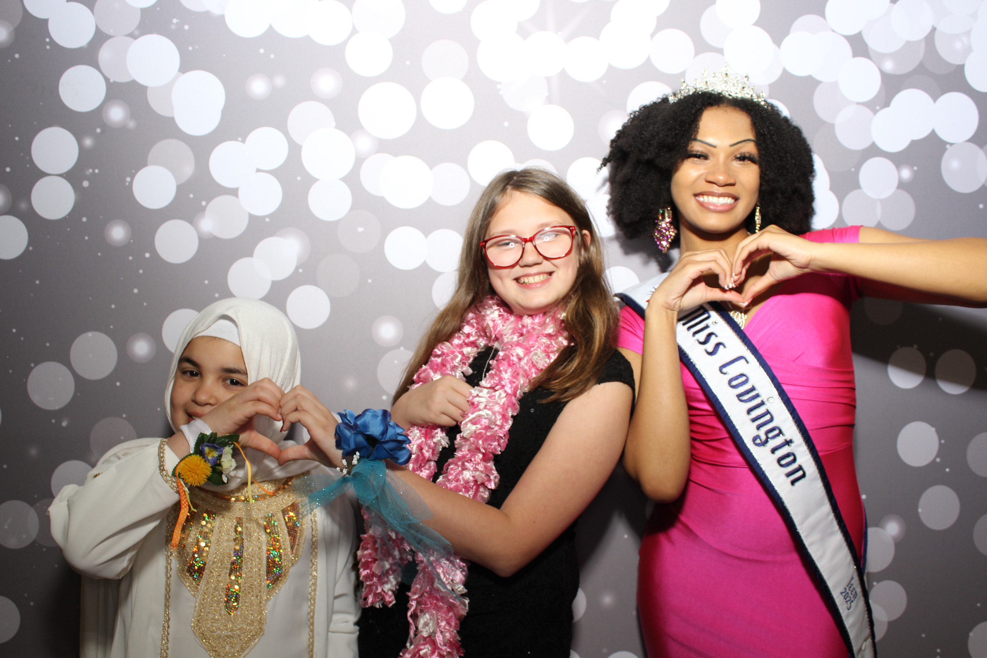 6th District Prom | View more photos from the event at gallery.photoboothcincy.com/u/PhotoBoothCincy/6th-District-Prom-0
