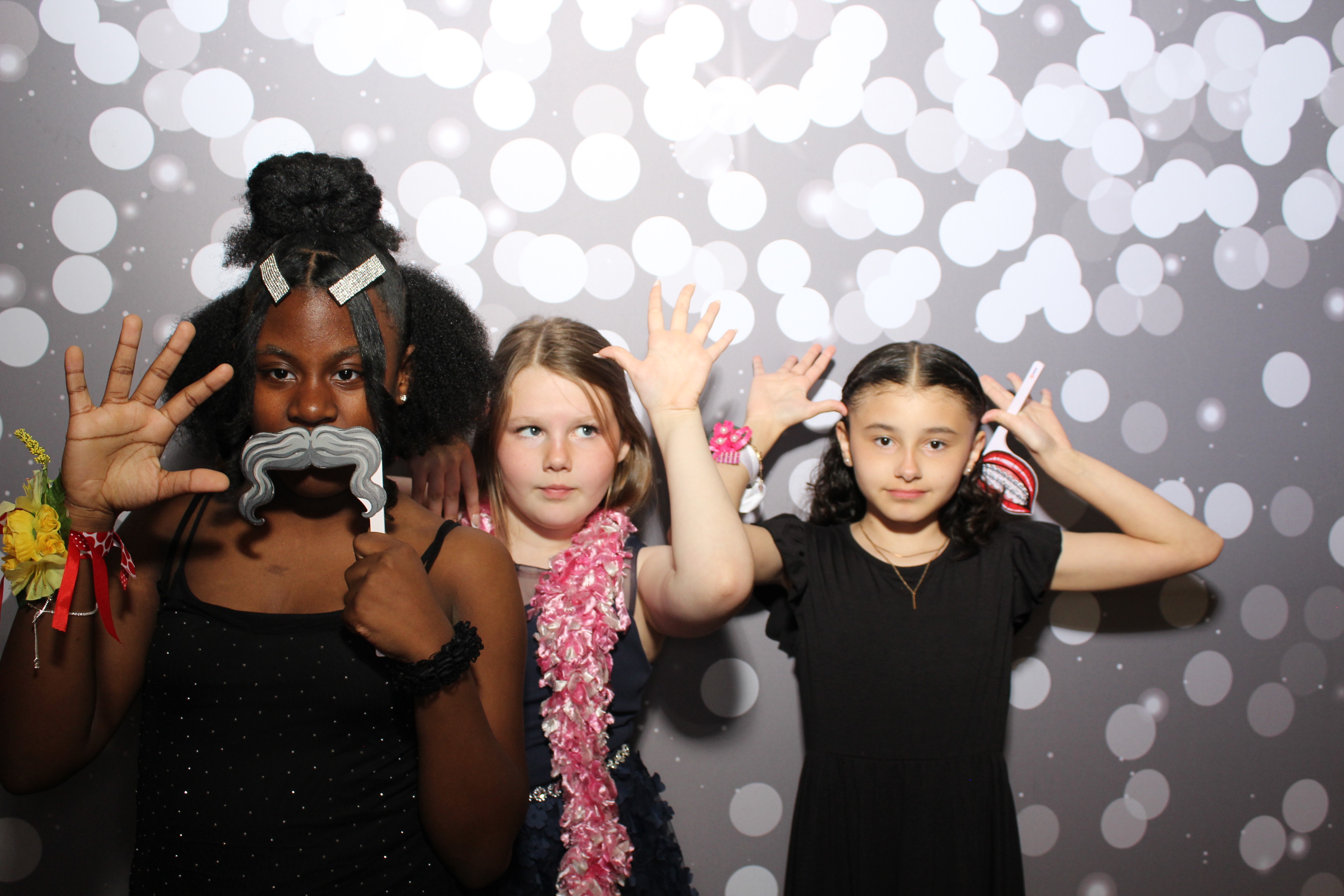 6th District Prom | View more photos from the event at gallery.photoboothcincy.com/u/PhotoBoothCincy/6th-District-Prom-0