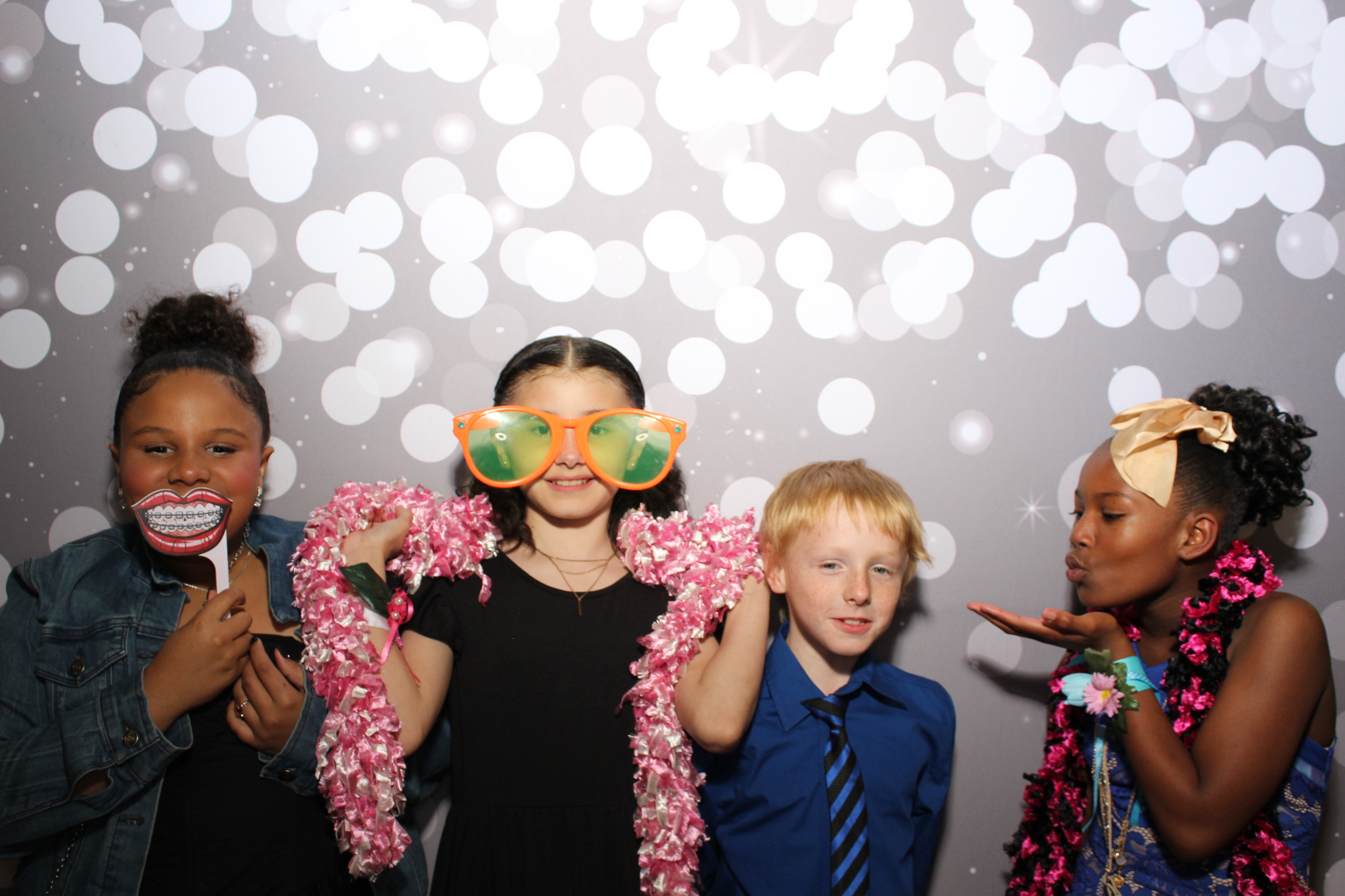 6th District Prom | View more photos from the event at gallery.photoboothcincy.com/u/PhotoBoothCincy/6th-District-Prom-0