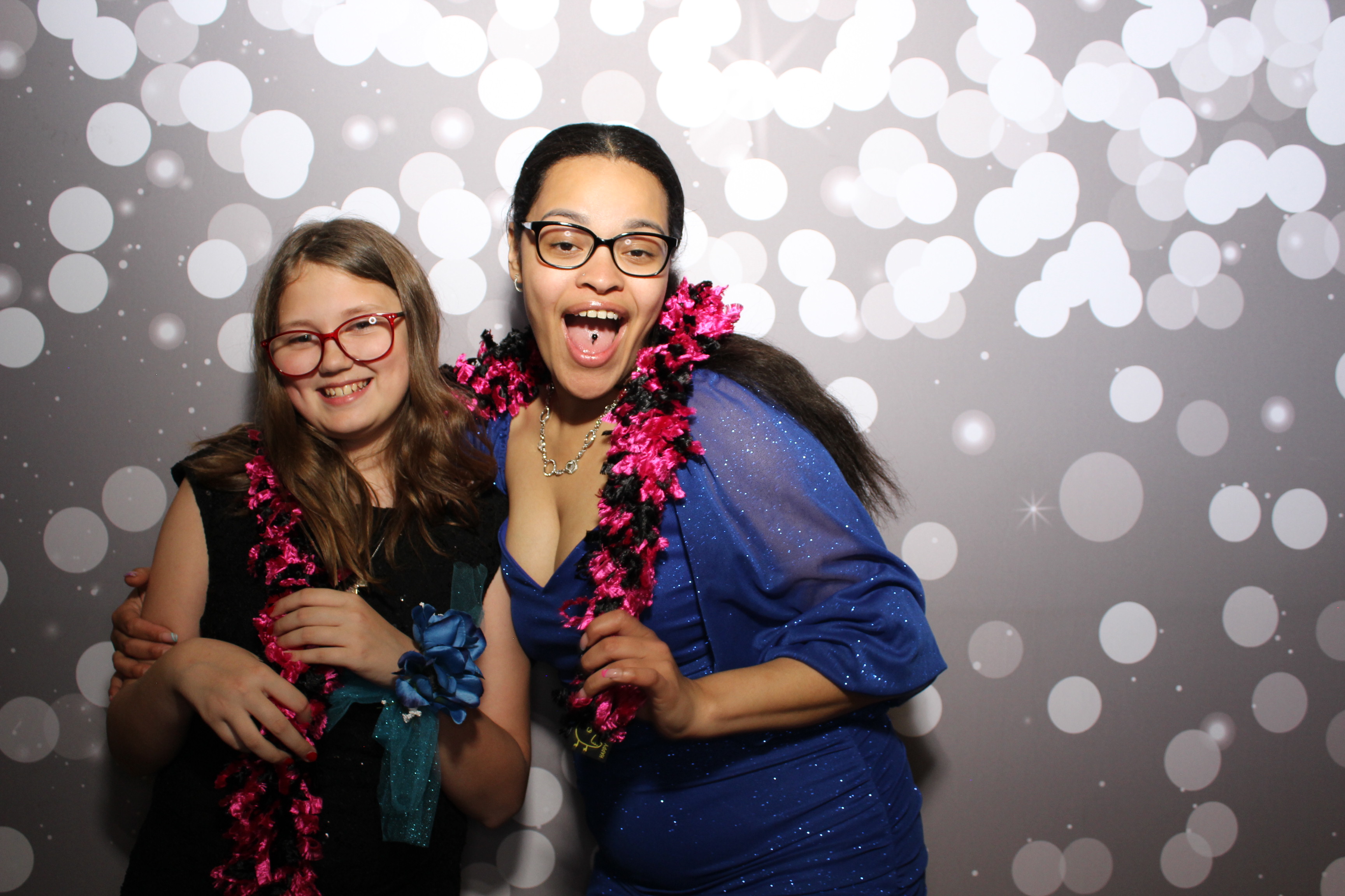 6th District Prom | View more photos from the event at gallery.photoboothcincy.com/u/PhotoBoothCincy/6th-District-Prom-0
