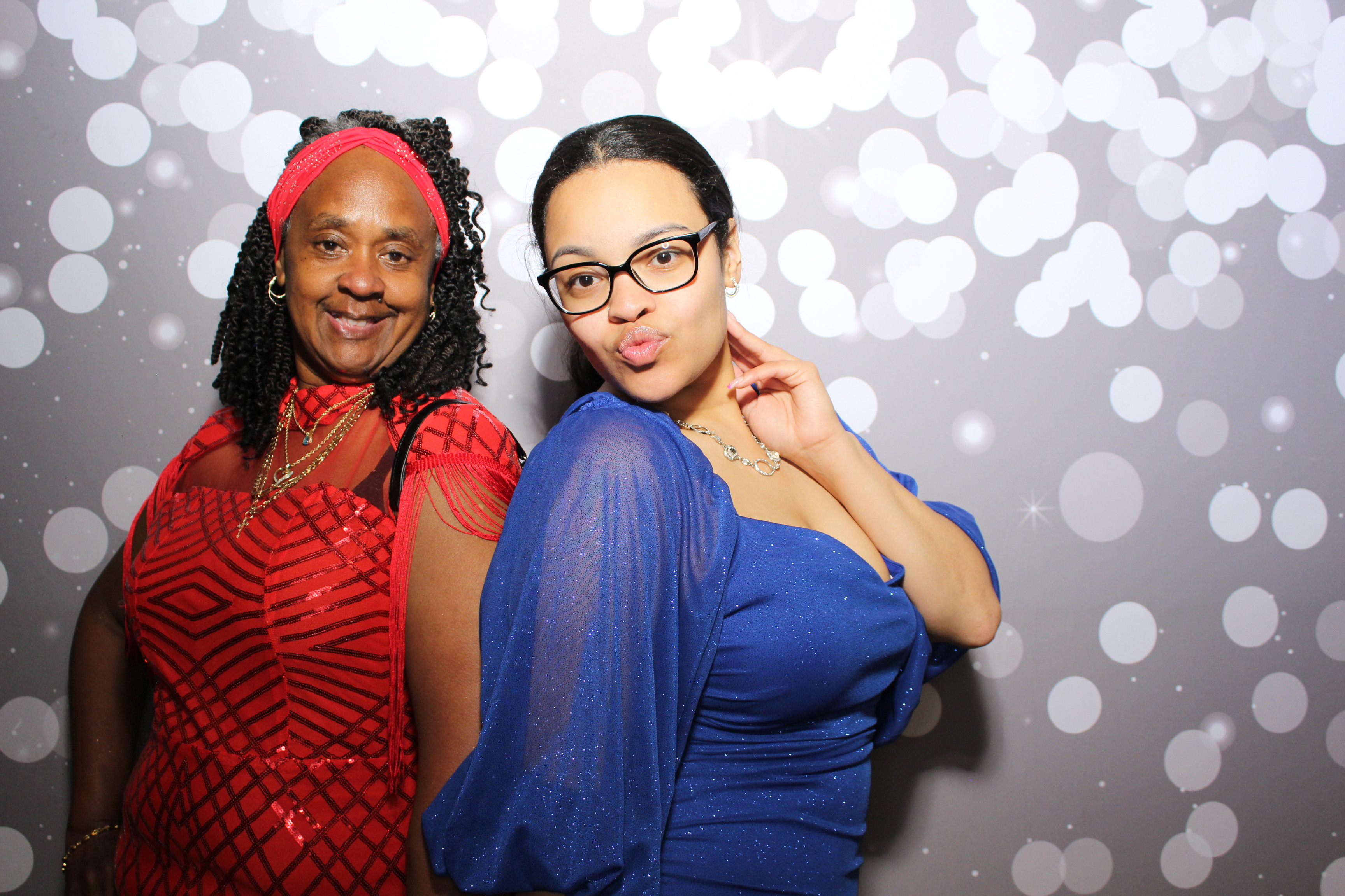 6th District Prom | View more photos from the event at gallery.photoboothcincy.com/u/PhotoBoothCincy/6th-District-Prom-0