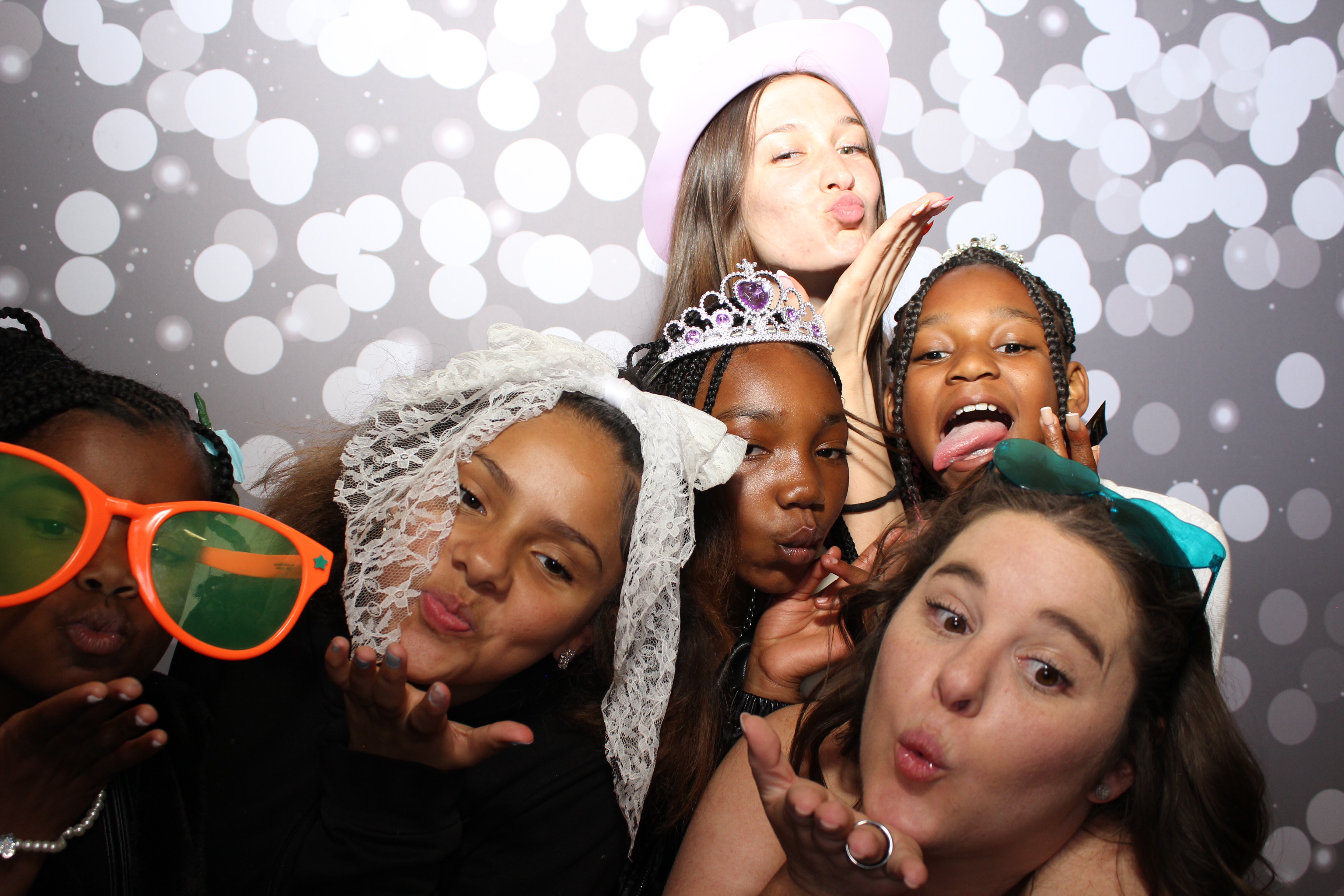 6th District Prom | View more photos from the event at gallery.photoboothcincy.com/u/PhotoBoothCincy/6th-District-Prom-0