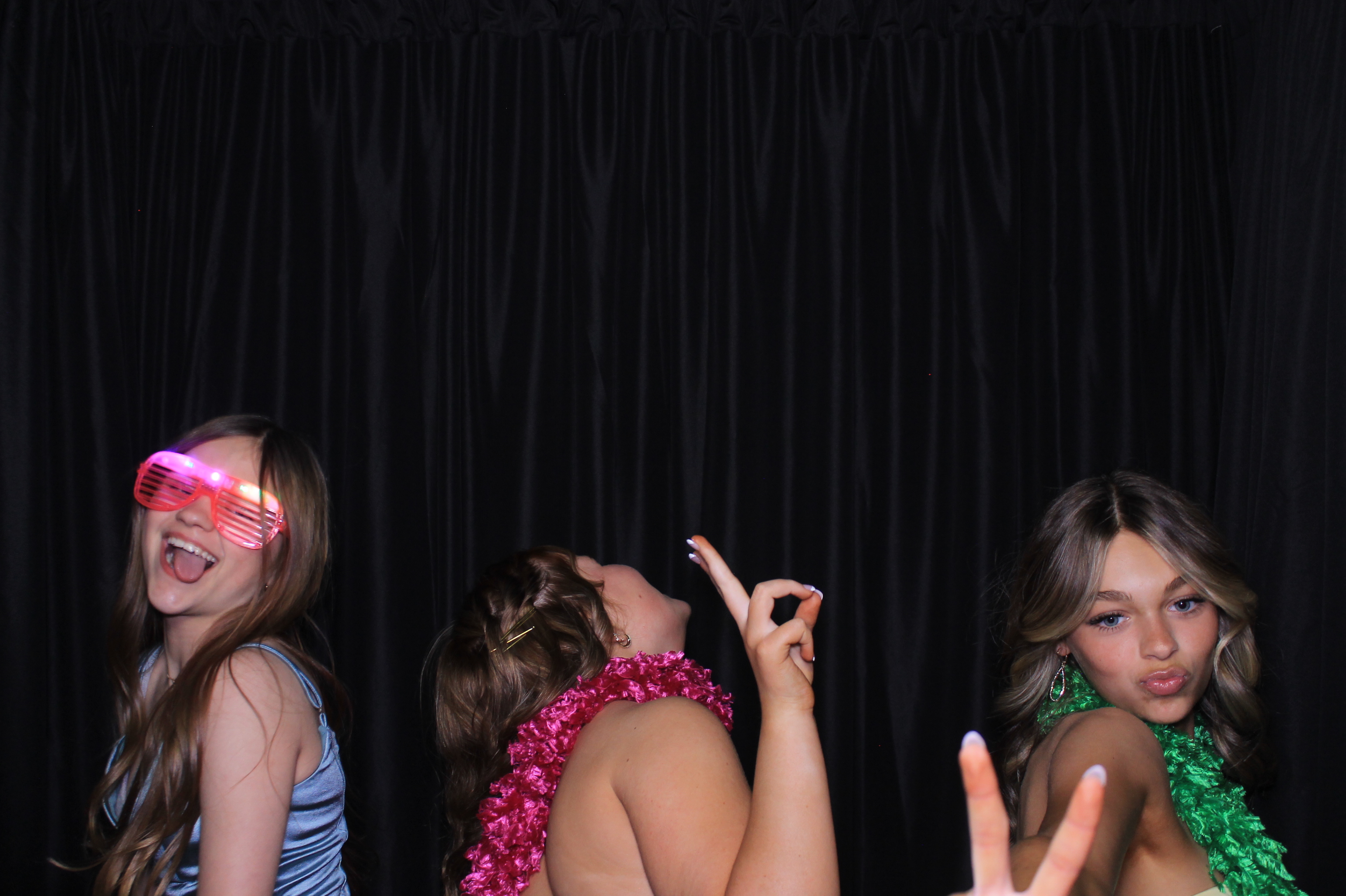 8th Grade Semi-Formal | View more photos from the event at gallery.photoboothcincy.com/u/PhotoBoothCincy/8th-Grade-Semi-Formal