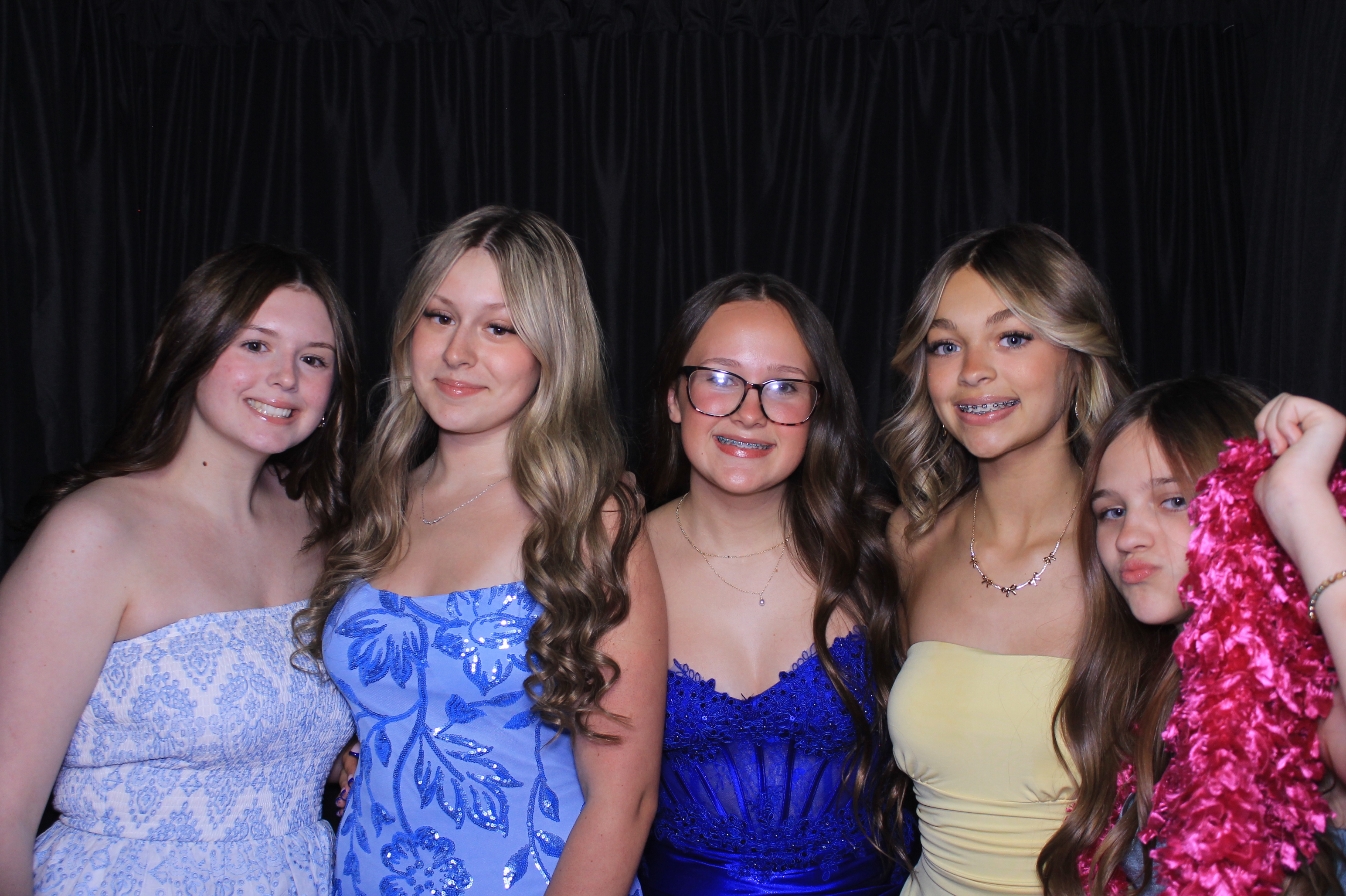 8th Grade Semi-Formal | View more photos from the event at gallery.photoboothcincy.com/u/PhotoBoothCincy/8th-Grade-Semi-Formal