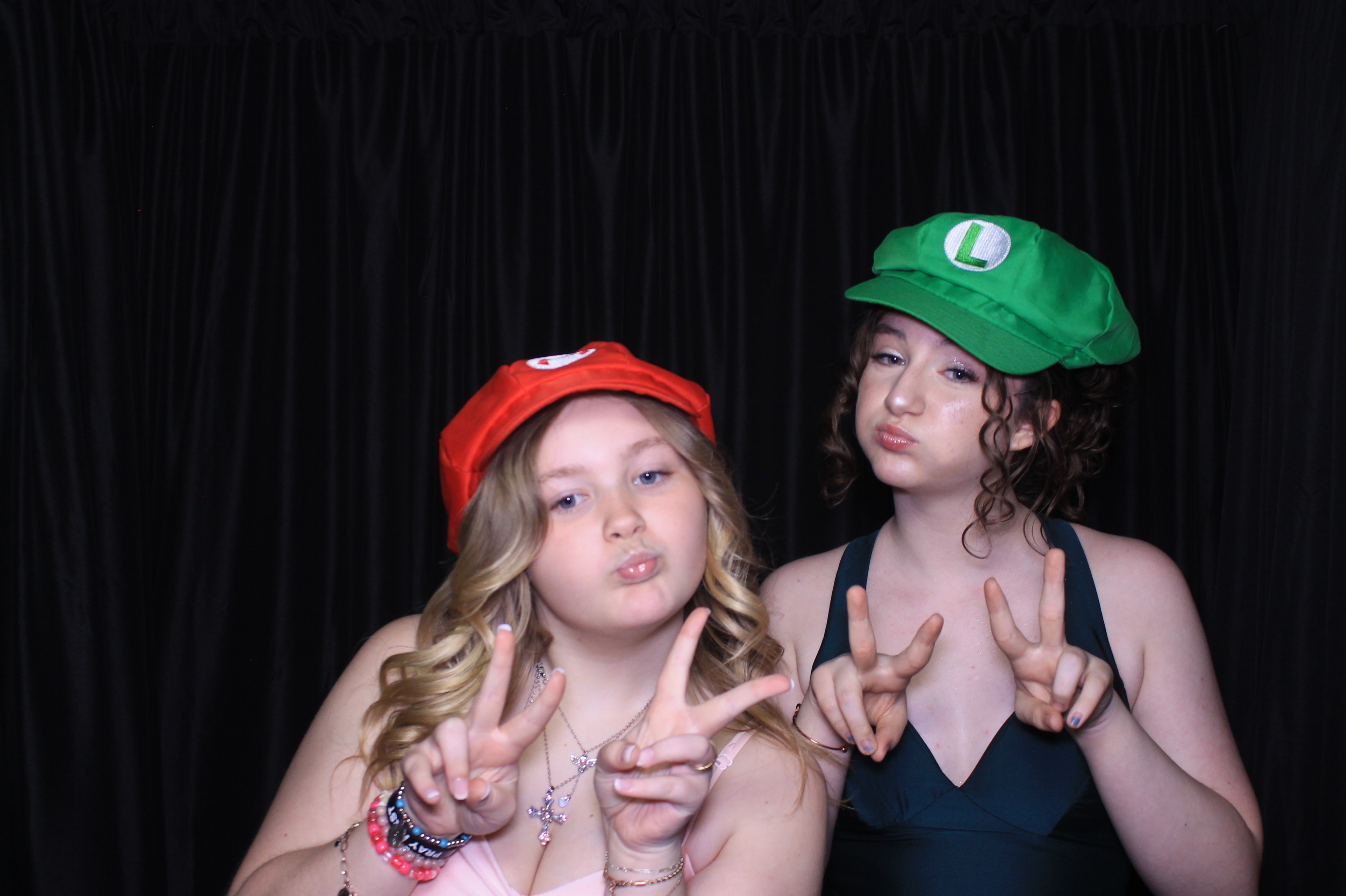 8th Grade Semi-Formal | View more photos from the event at gallery.photoboothcincy.com/u/PhotoBoothCincy/8th-Grade-Semi-Formal