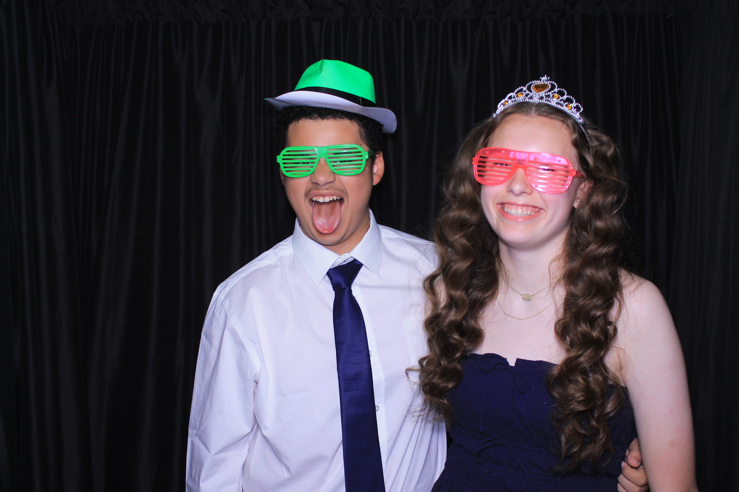 8th Grade Semi-Formal | View more photos from the event at gallery.photoboothcincy.com/u/PhotoBoothCincy/8th-Grade-Semi-Formal