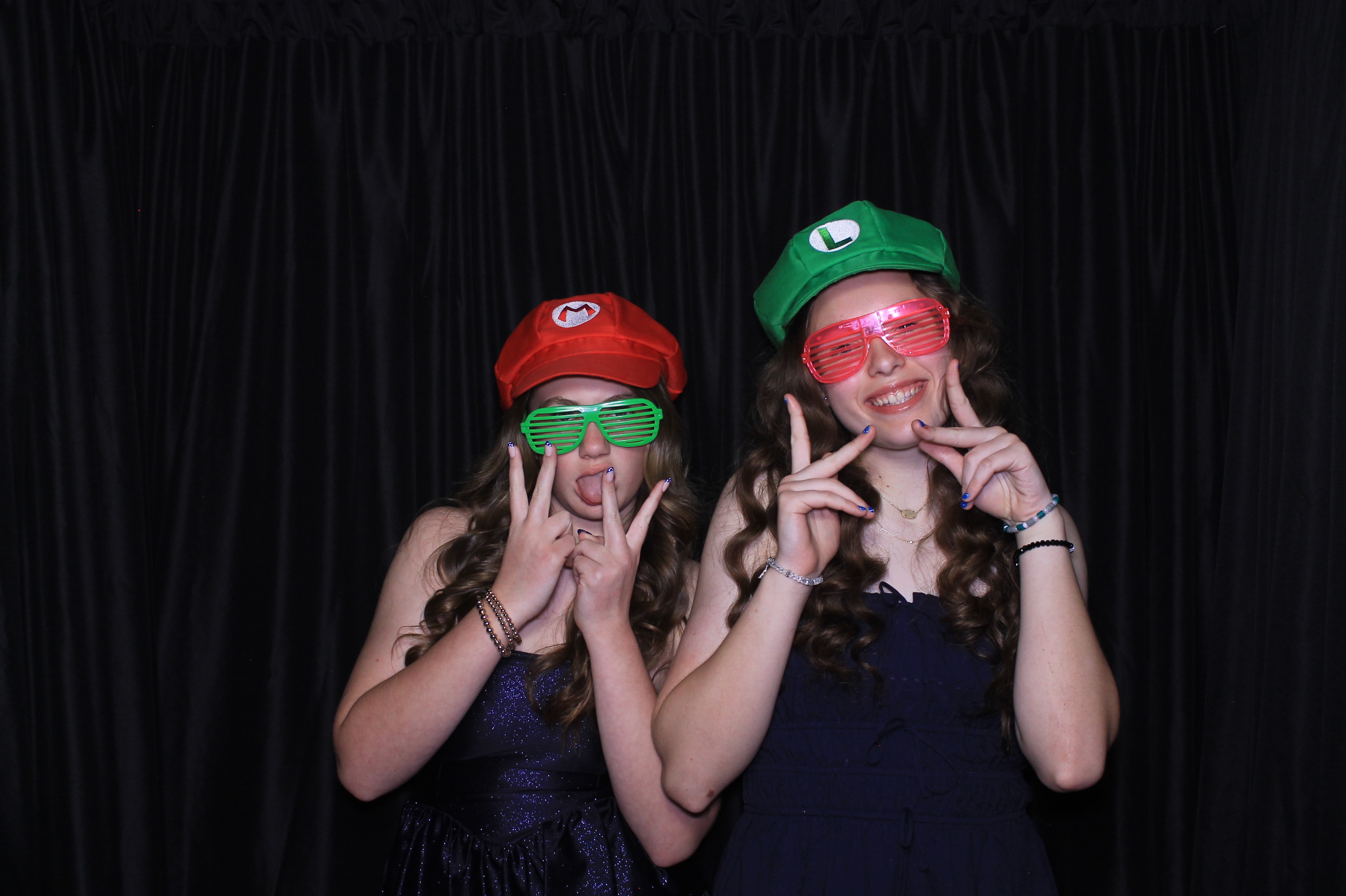 8th Grade Semi-Formal | View more photos from the event at gallery.photoboothcincy.com/u/PhotoBoothCincy/8th-Grade-Semi-Formal