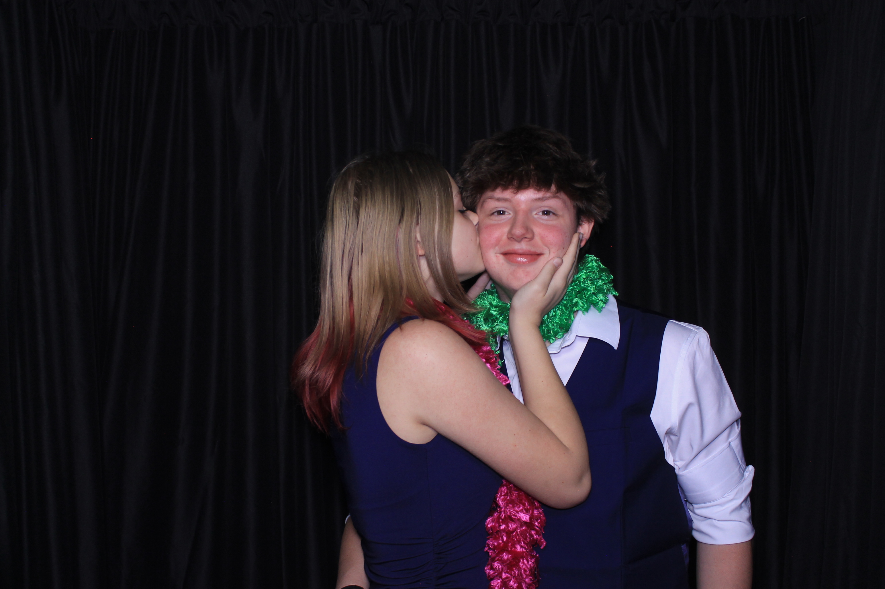 8th Grade Semi-Formal | View more photos from the event at gallery.photoboothcincy.com/u/PhotoBoothCincy/8th-Grade-Semi-Formal