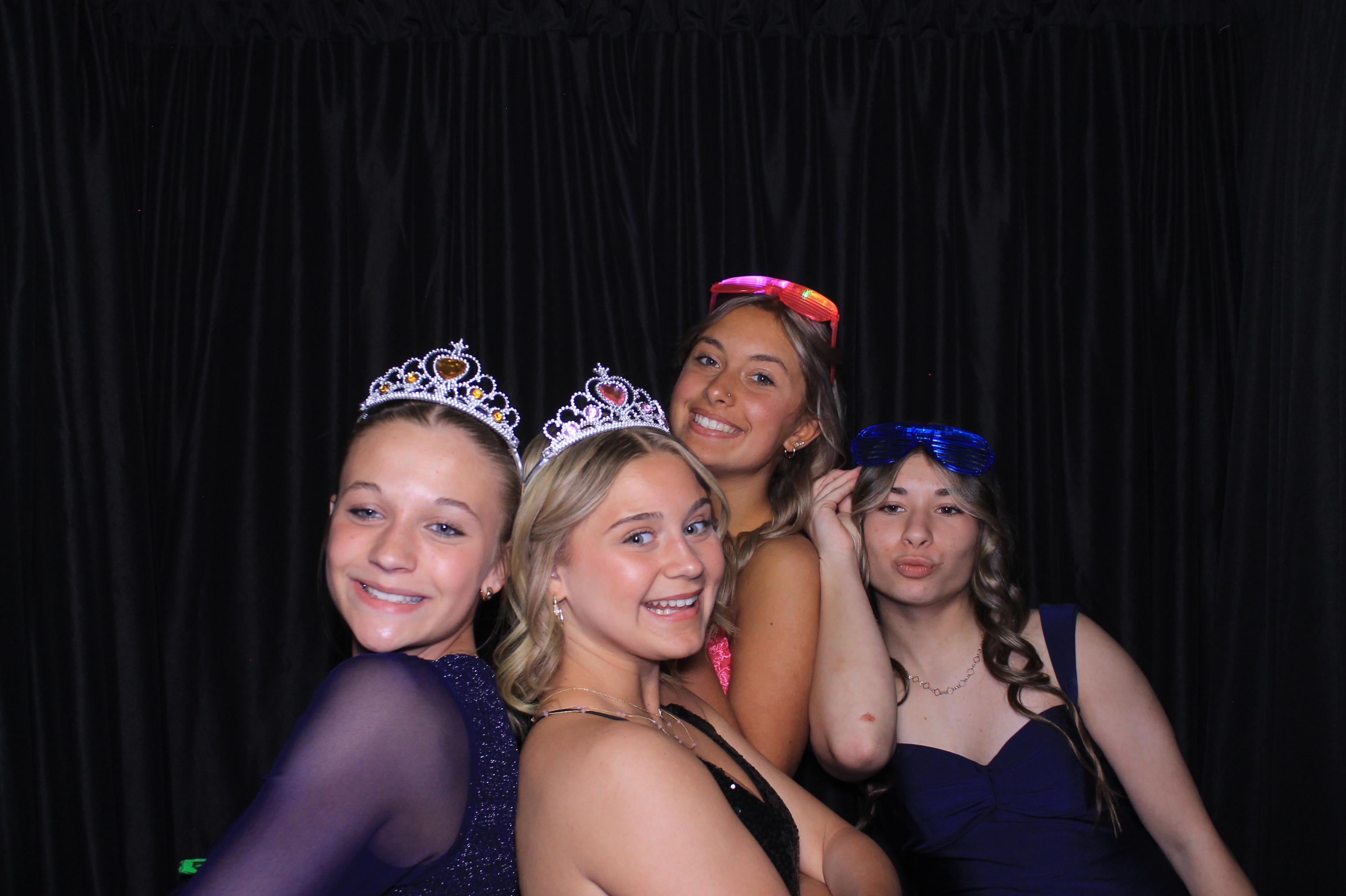 8th Grade Semi-Formal | View more photos from the event at gallery.photoboothcincy.com/u/PhotoBoothCincy/8th-Grade-Semi-Formal