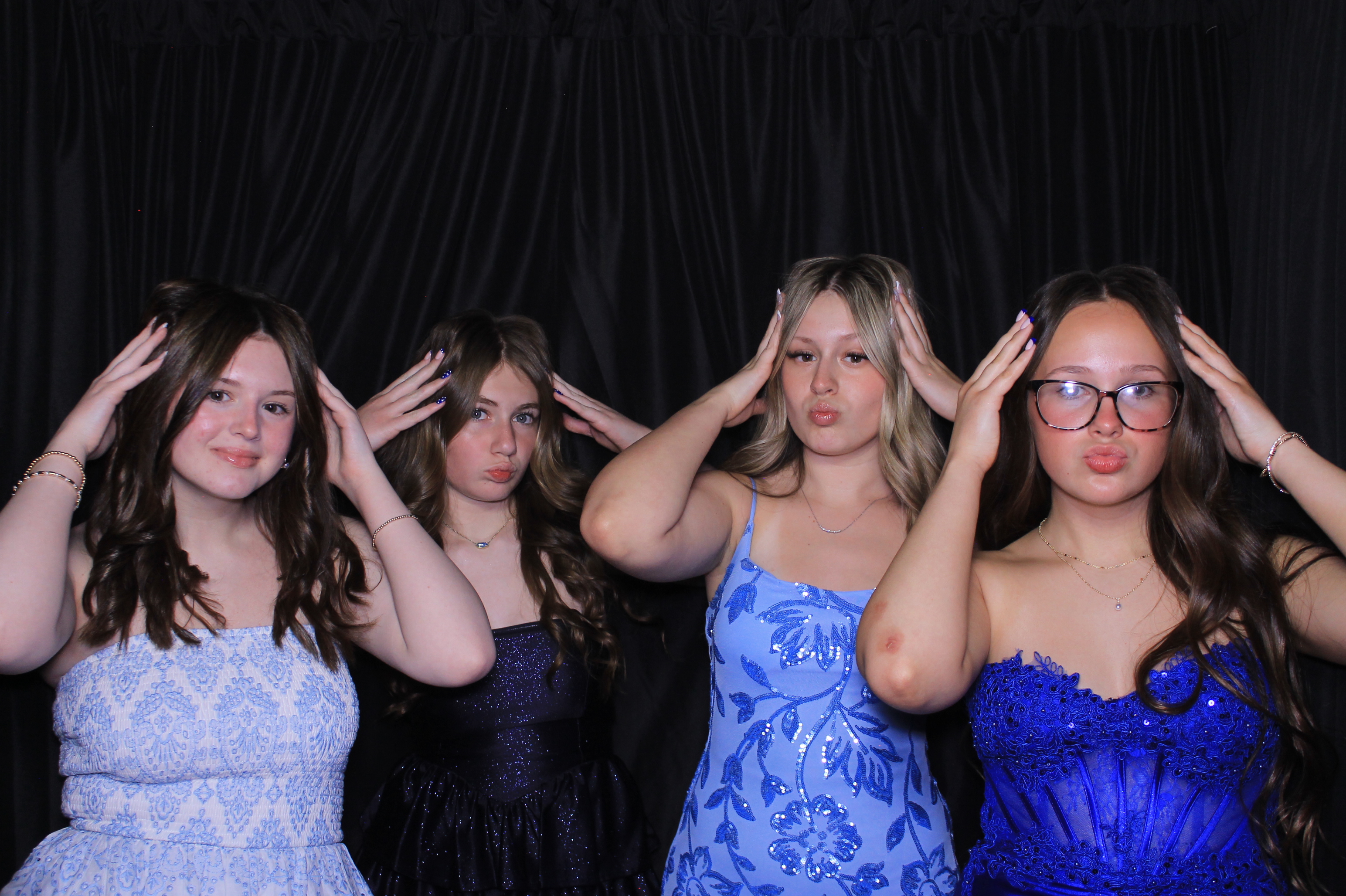 8th Grade Semi-Formal | View more photos from the event at gallery.photoboothcincy.com/u/PhotoBoothCincy/8th-Grade-Semi-Formal