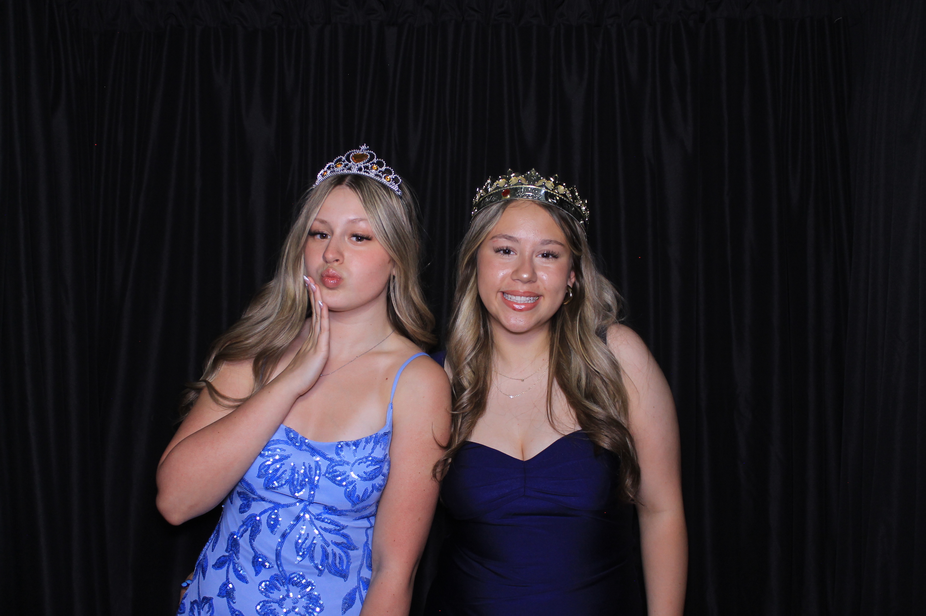 8th Grade Semi-Formal | View more photos from the event at gallery.photoboothcincy.com/u/PhotoBoothCincy/8th-Grade-Semi-Formal