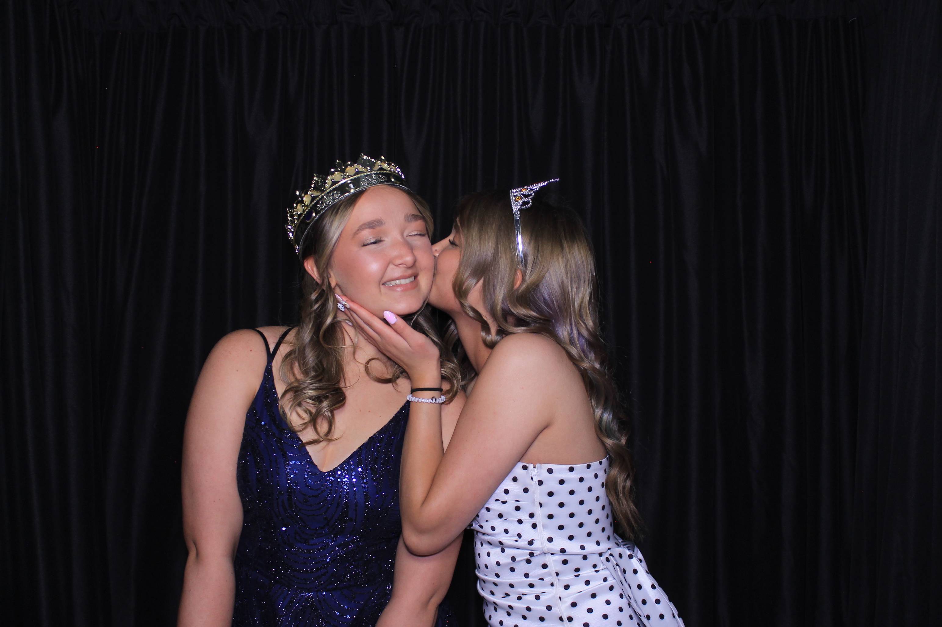 8th Grade Semi-Formal | View more photos from the event at gallery.photoboothcincy.com/u/PhotoBoothCincy/8th-Grade-Semi-Formal