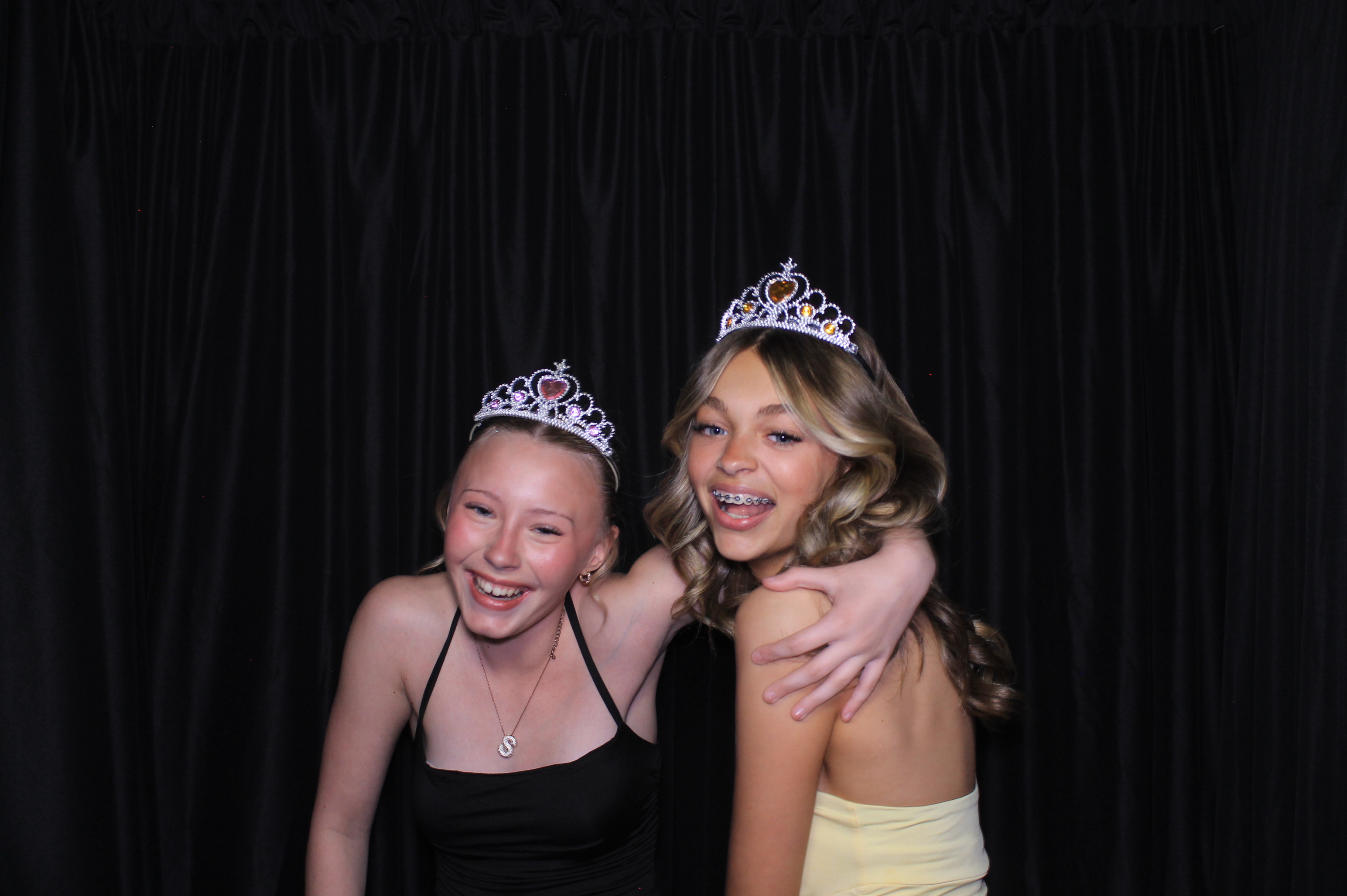 8th Grade Semi-Formal | View more photos from the event at gallery.photoboothcincy.com/u/PhotoBoothCincy/8th-Grade-Semi-Formal
