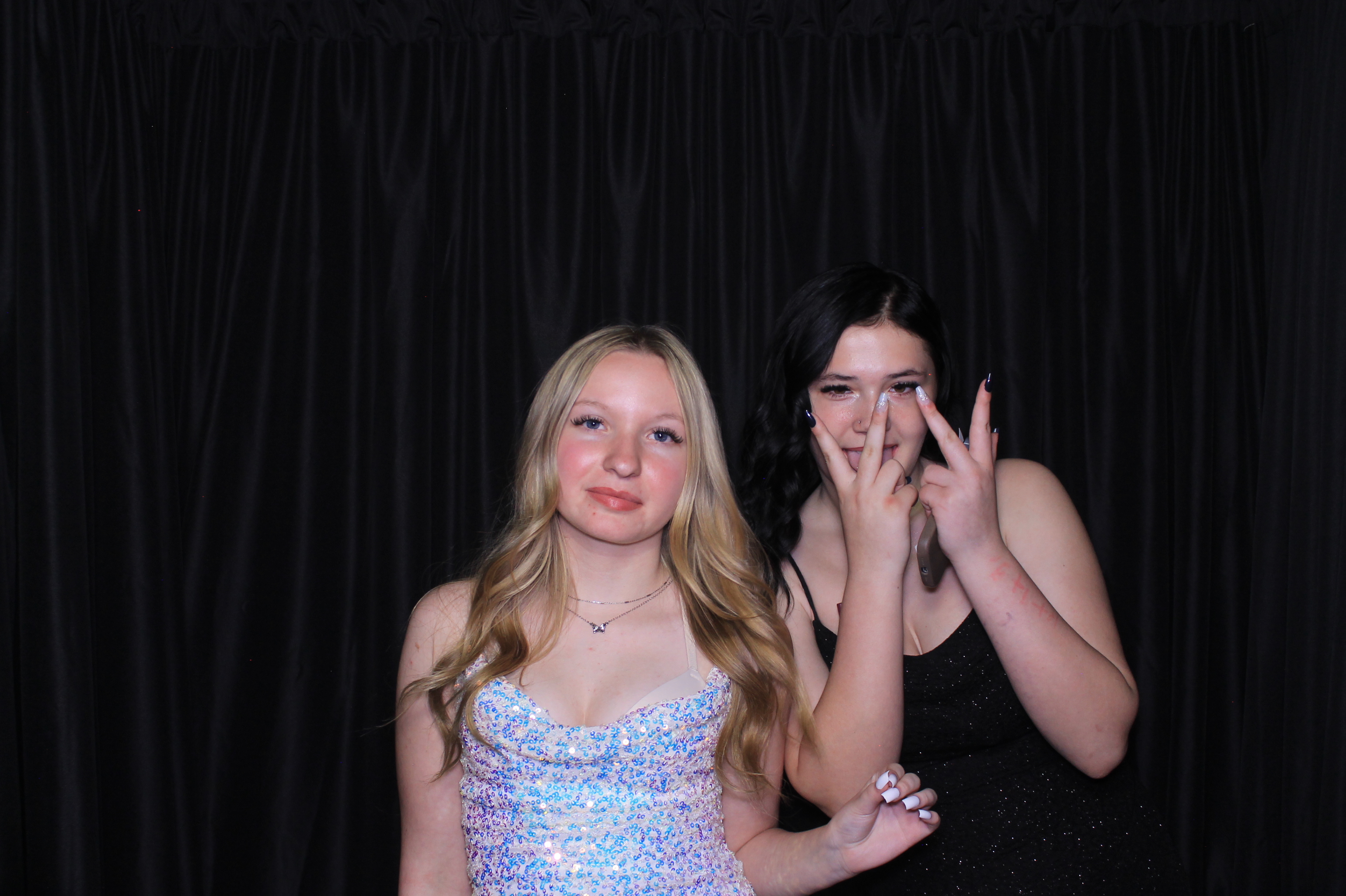 8th Grade Semi-Formal | View more photos from the event at gallery.photoboothcincy.com/u/PhotoBoothCincy/8th-Grade-Semi-Formal