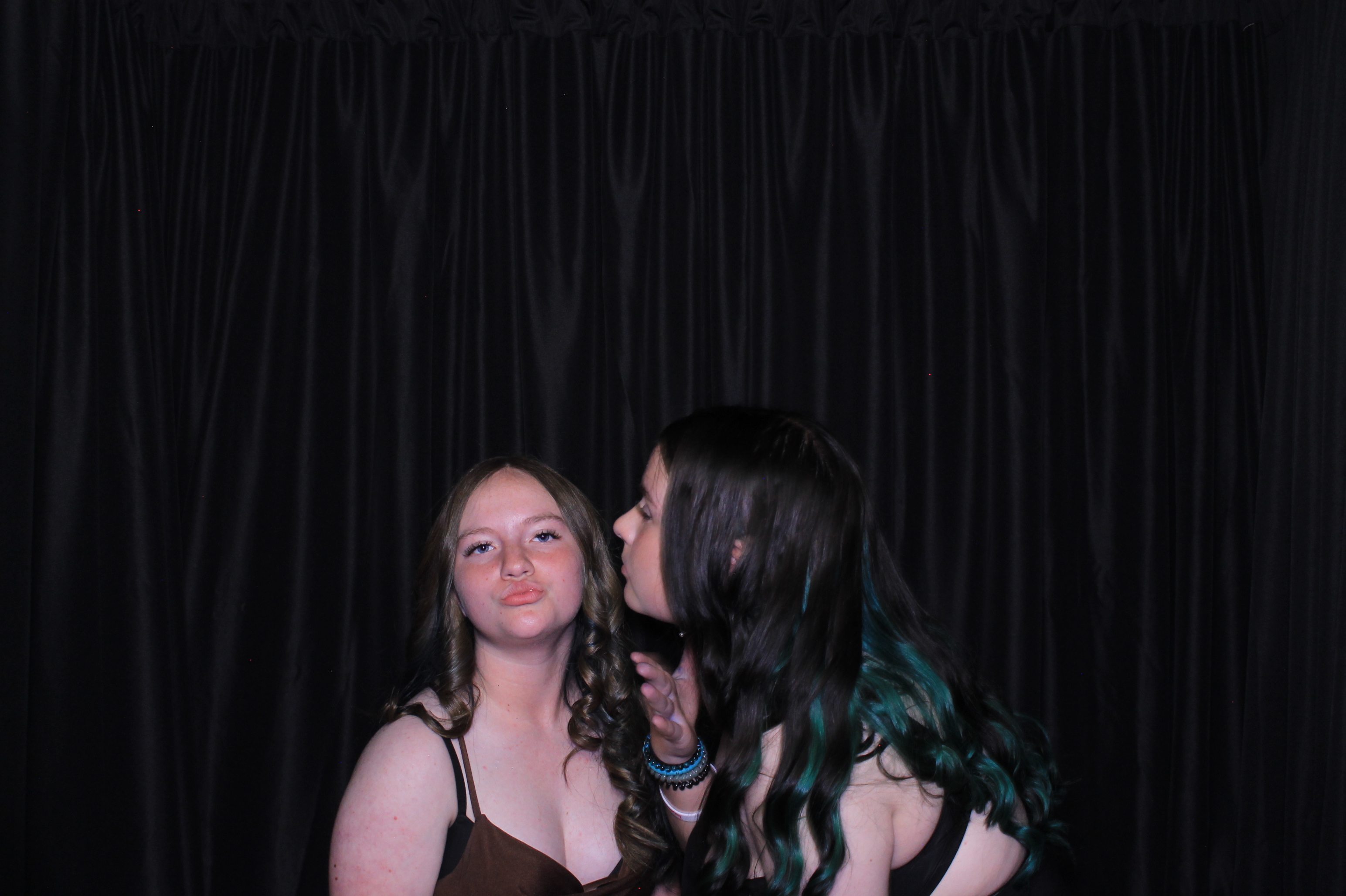 8th Grade Semi-Formal | View more photos from the event at gallery.photoboothcincy.com/u/PhotoBoothCincy/8th-Grade-Semi-Formal