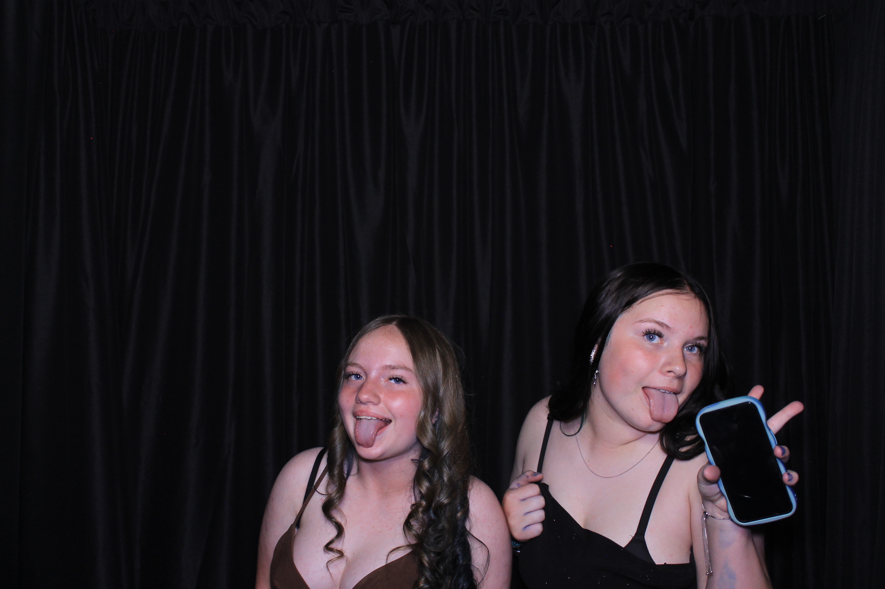 8th Grade Semi-Formal | View more photos from the event at gallery.photoboothcincy.com/u/PhotoBoothCincy/8th-Grade-Semi-Formal