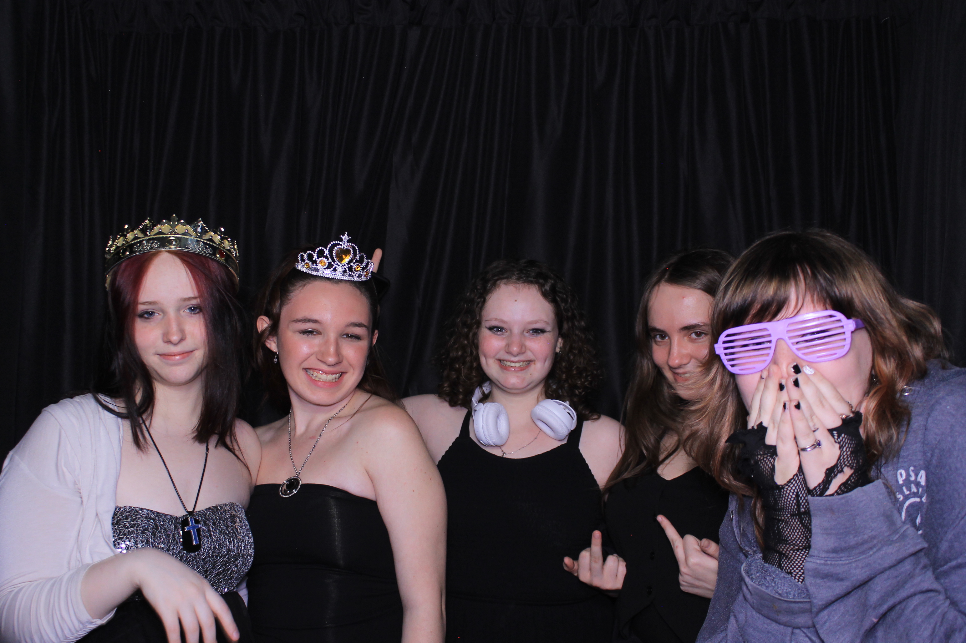 8th Grade Semi-Formal | View more photos from the event at gallery.photoboothcincy.com/u/PhotoBoothCincy/8th-Grade-Semi-Formal