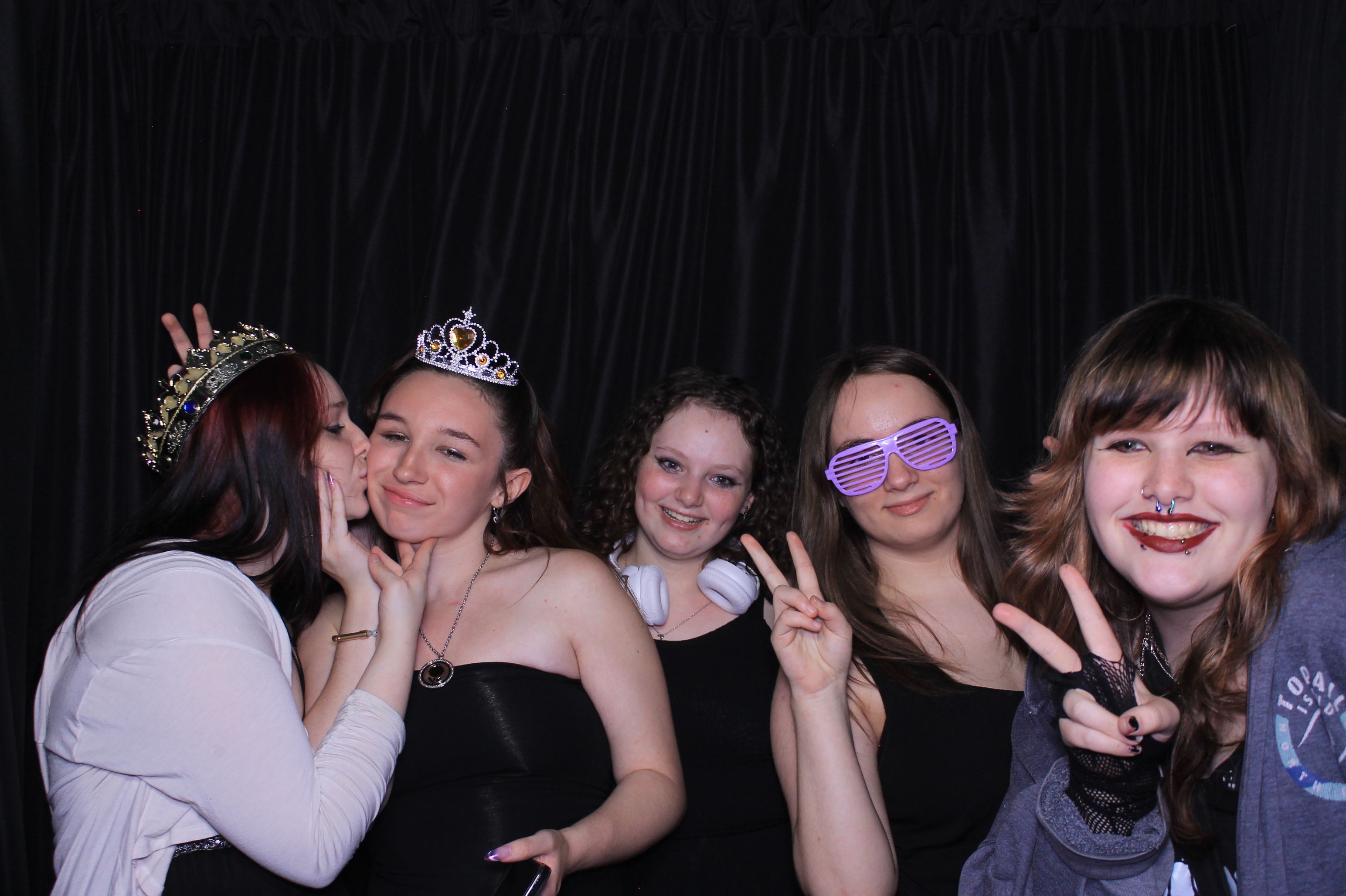 8th Grade Semi-Formal | View more photos from the event at gallery.photoboothcincy.com/u/PhotoBoothCincy/8th-Grade-Semi-Formal